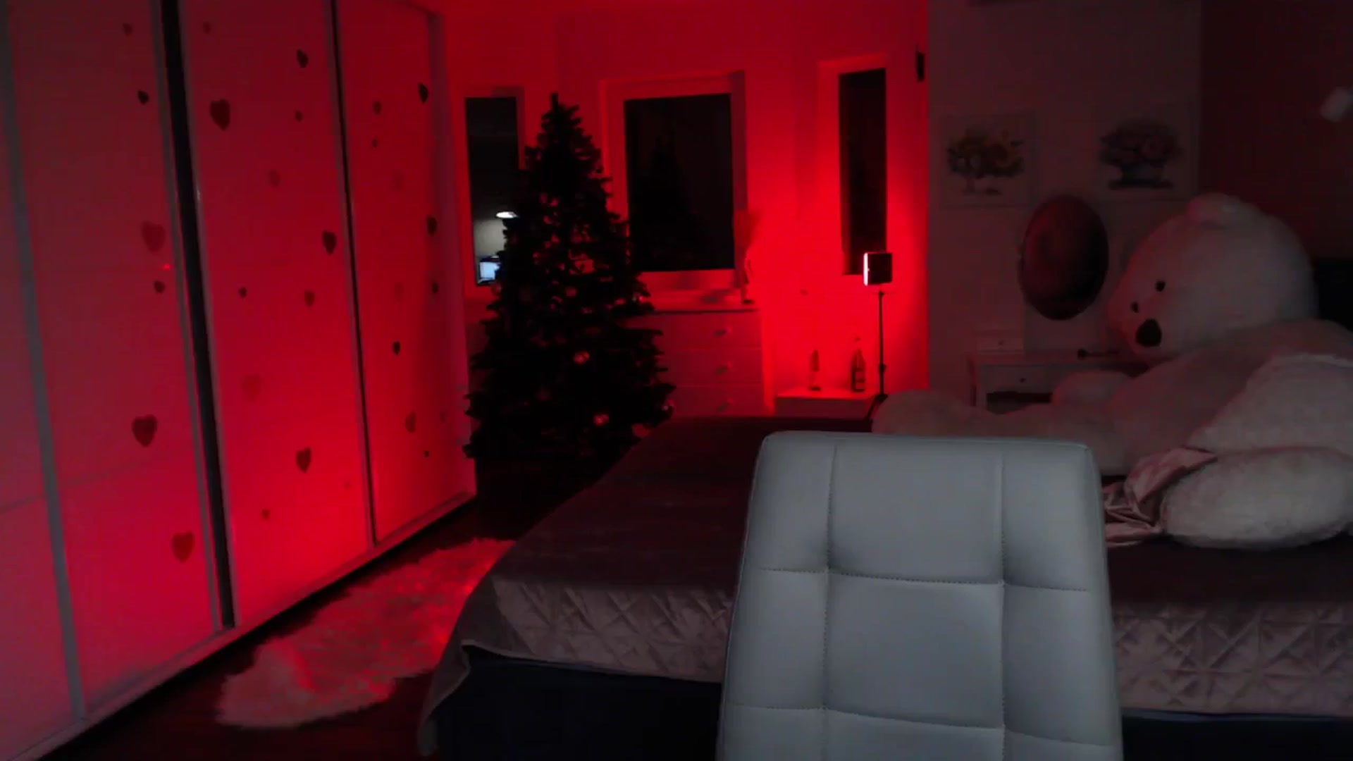 Gallery image thumbnail from Diana_Wow's myfreecams stream on, 12/26/2025, 14:02 image 2 of 20