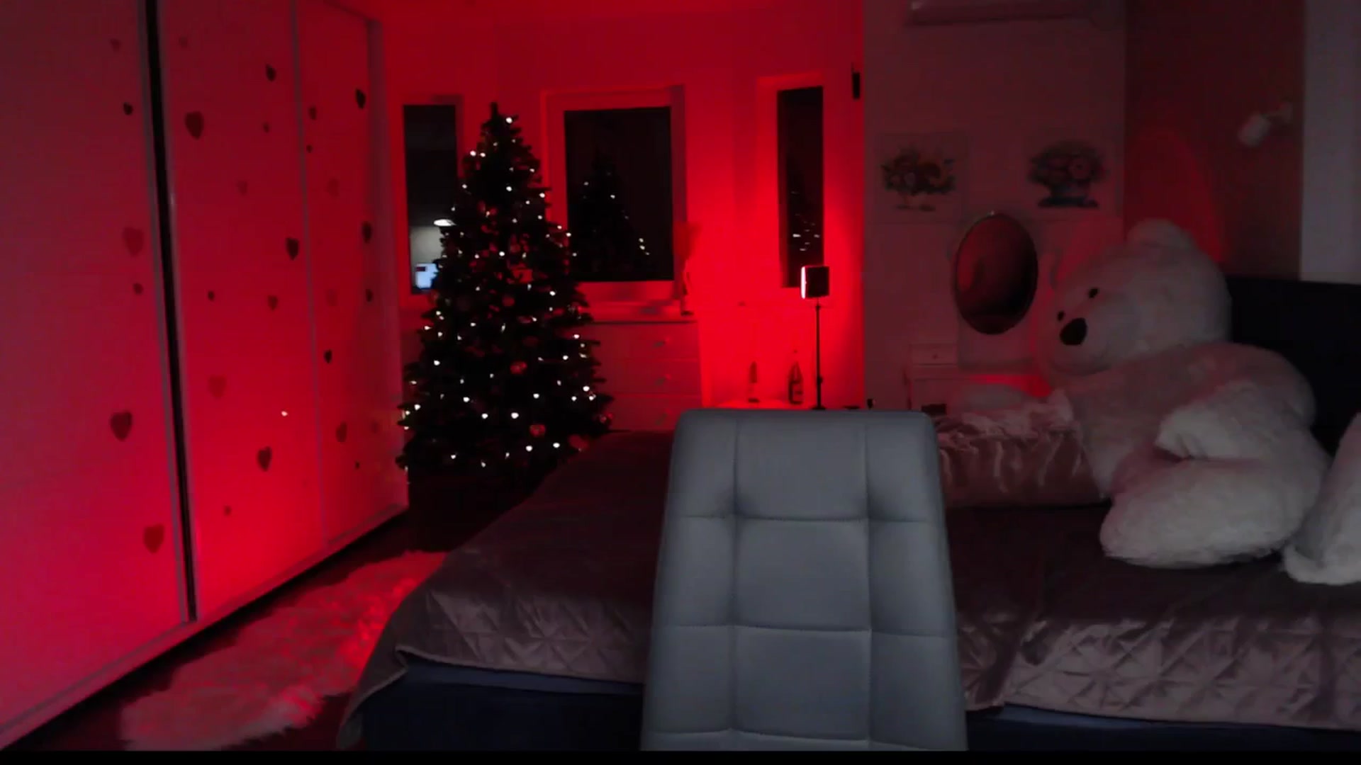 Gallery image thumbnail from Diana_Wow's myfreecams stream on, 12/28/2025, 13:59 image 16 of 20