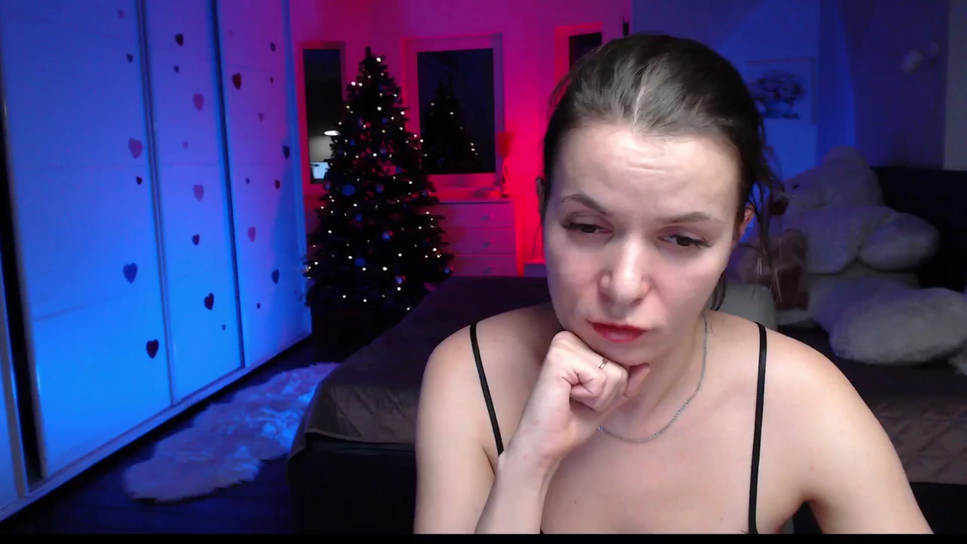 Gallery image thumbnail from Diana_Wow's myfreecams stream on, 12/30/2025, 12:56 image 19 of 20
