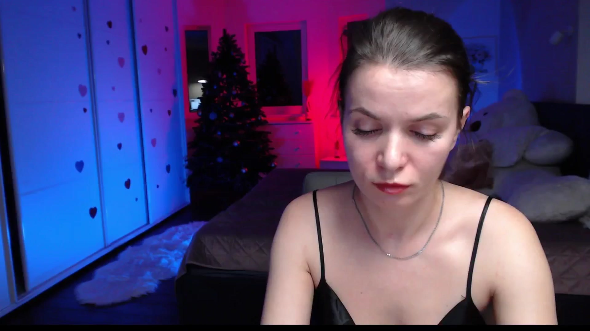 Gallery image thumbnail from Diana_Wow's myfreecams stream on, 12/30/2025, 12:56 image 15 of 20