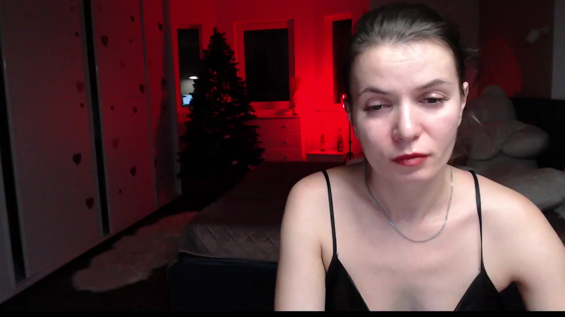 Gallery image thumbnail from Diana_Wow's myfreecams stream on, 12/30/2025, 12:56 image 2 of 20