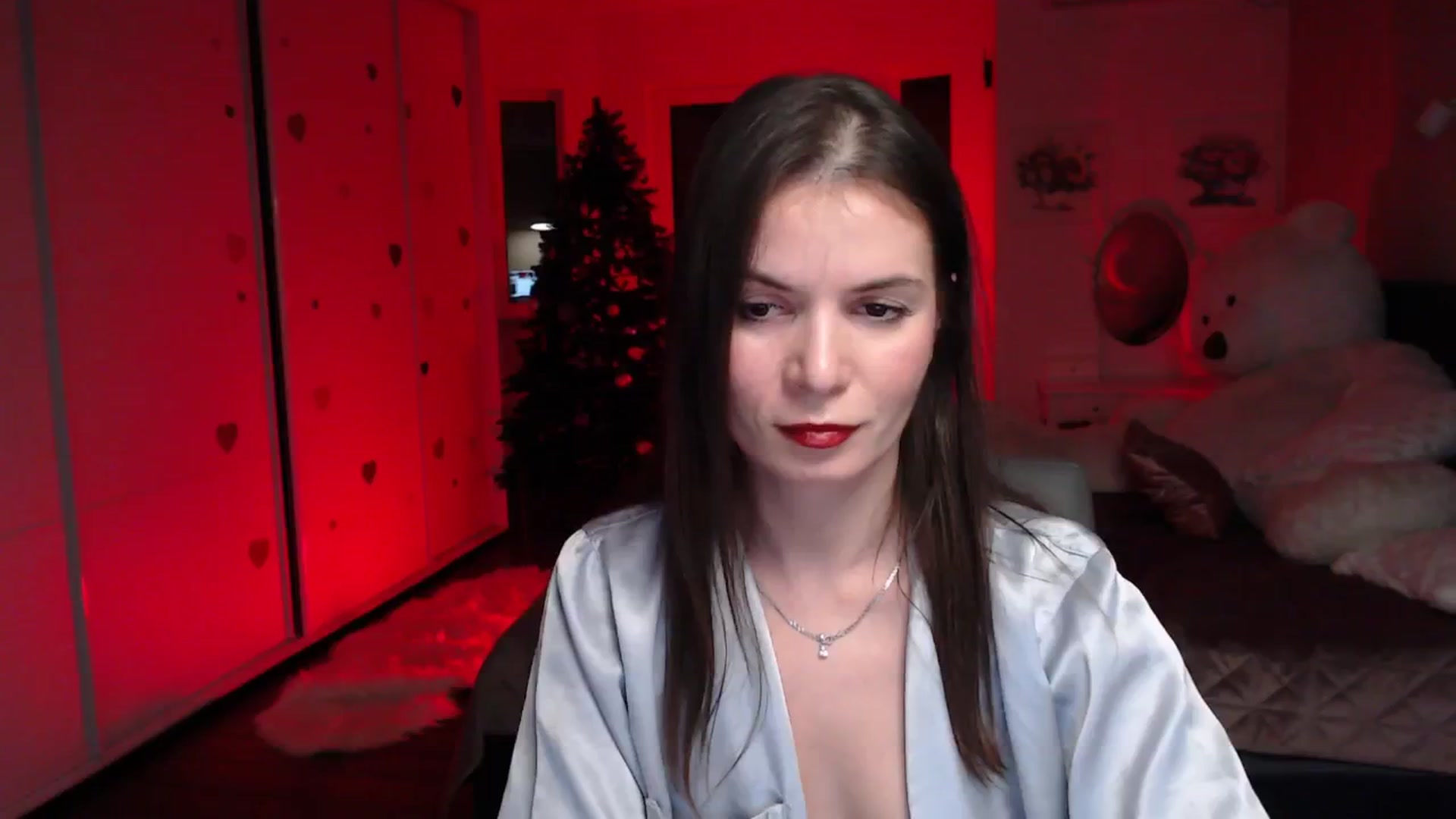 Gallery image thumbnail from Diana_Wow's myfreecams stream on, 01/04/2026, 10:33 image 15 of 20