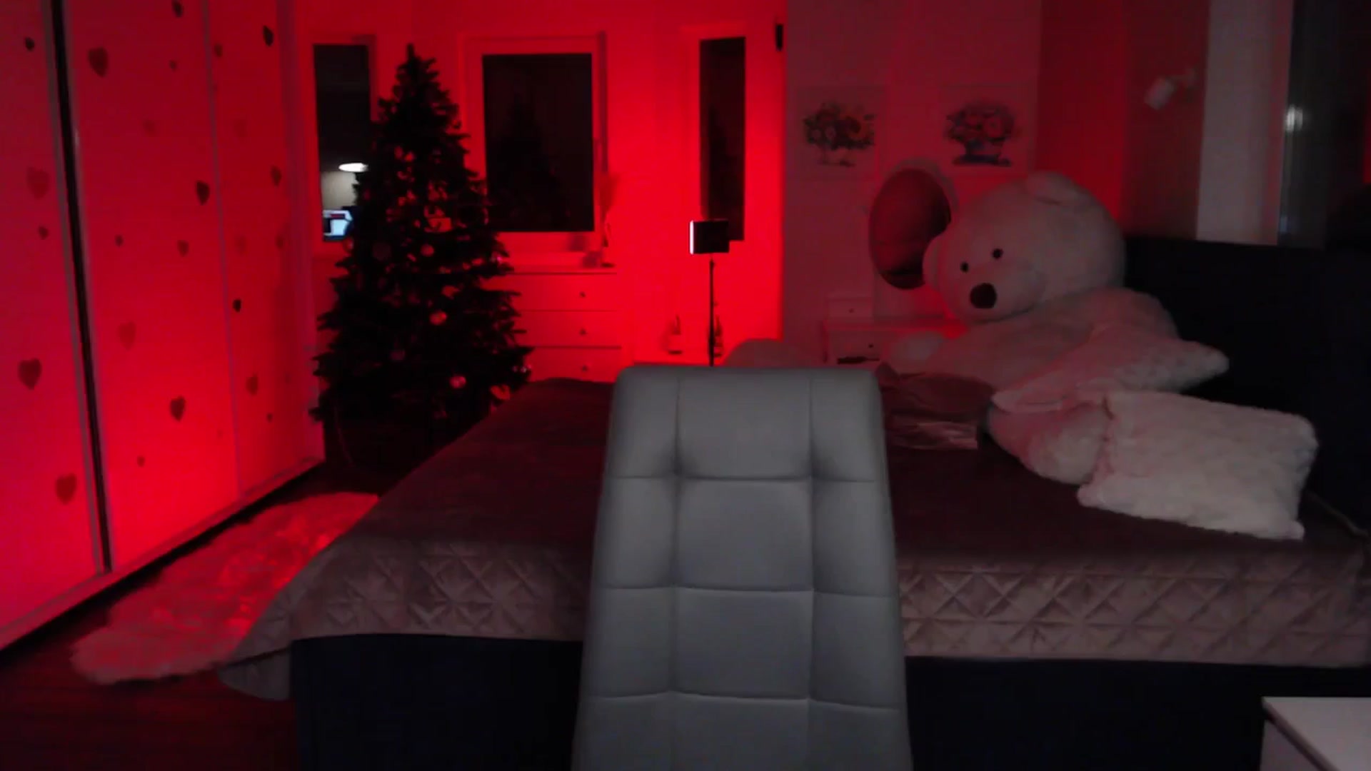 Gallery image thumbnail from Diana_Wow's myfreecams stream on, 01/08/2026, 12:26 image 14 of 20