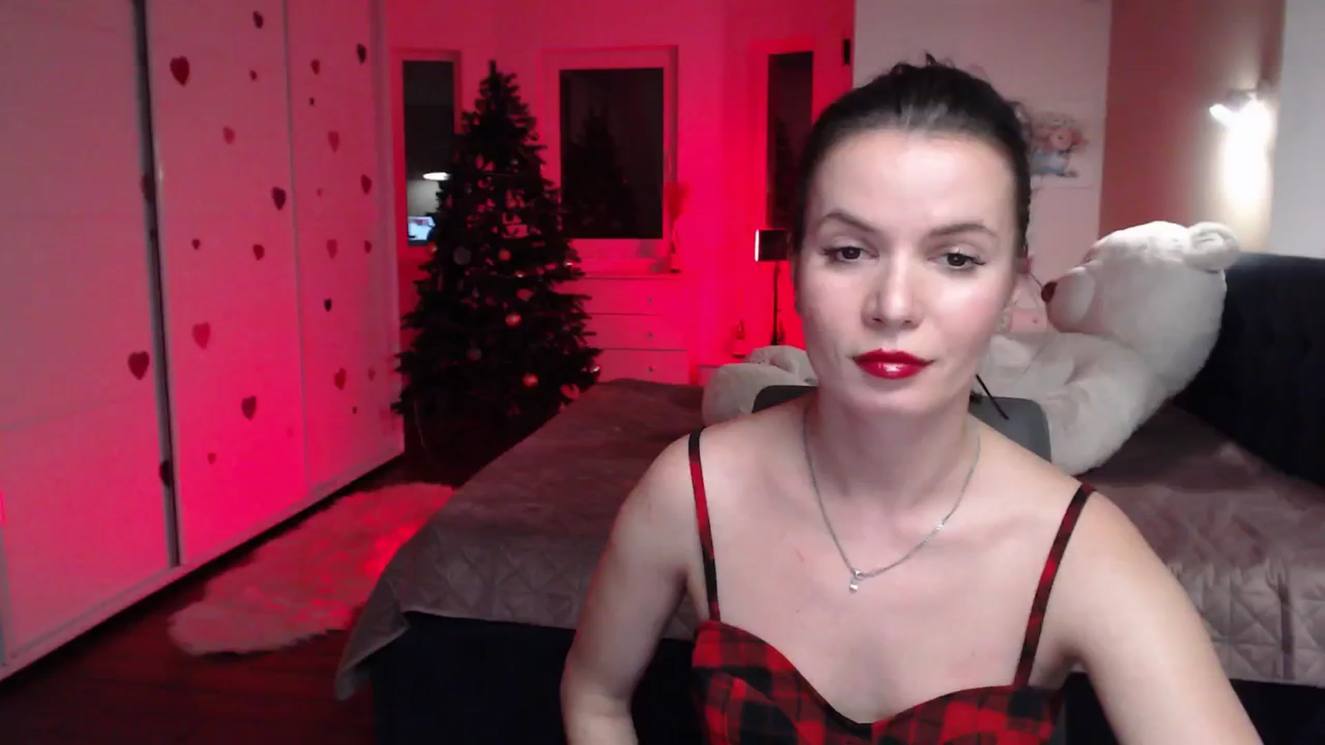 Gallery image thumbnail from Diana_Wow's myfreecams stream on, 01/08/2026, 13:39 image 4 of 20