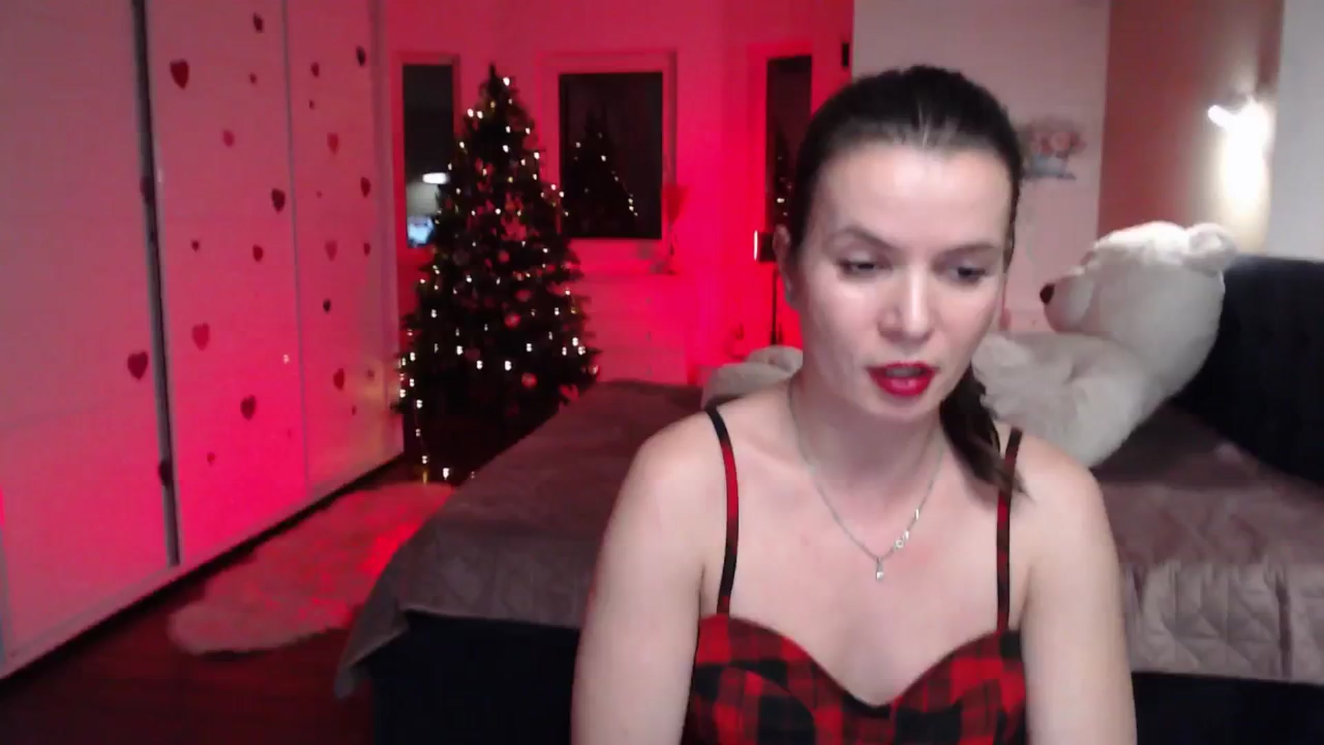 Gallery image thumbnail from Diana_Wow's myfreecams stream on, 01/08/2026, 13:39 image 16 of 20