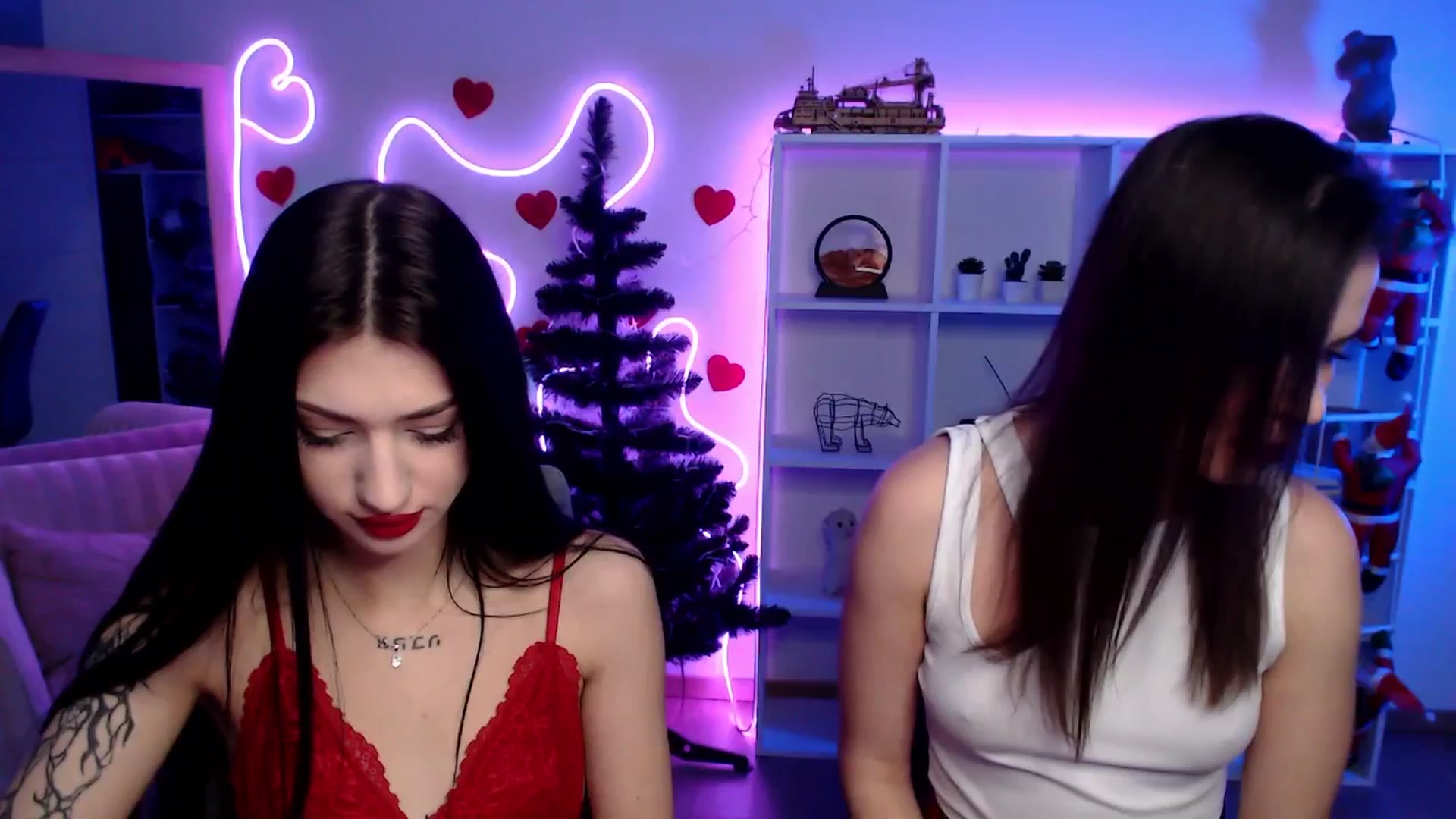 Gallery image thumbnail from Diana_Wow's myfreecams stream on, 01/14/2026, 12:24 image 5 of 20