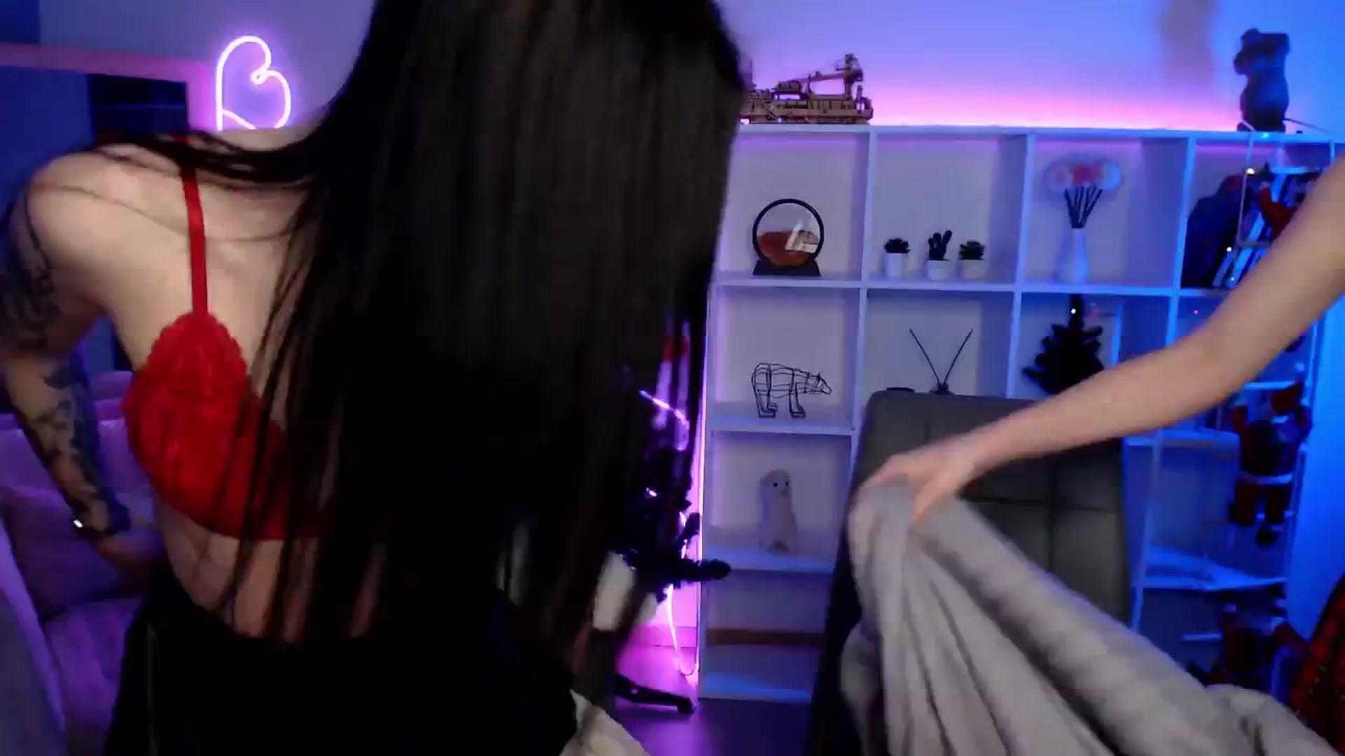 Gallery image thumbnail from Diana_Wow's myfreecams stream on, 01/14/2026, 12:24 image 7 of 20