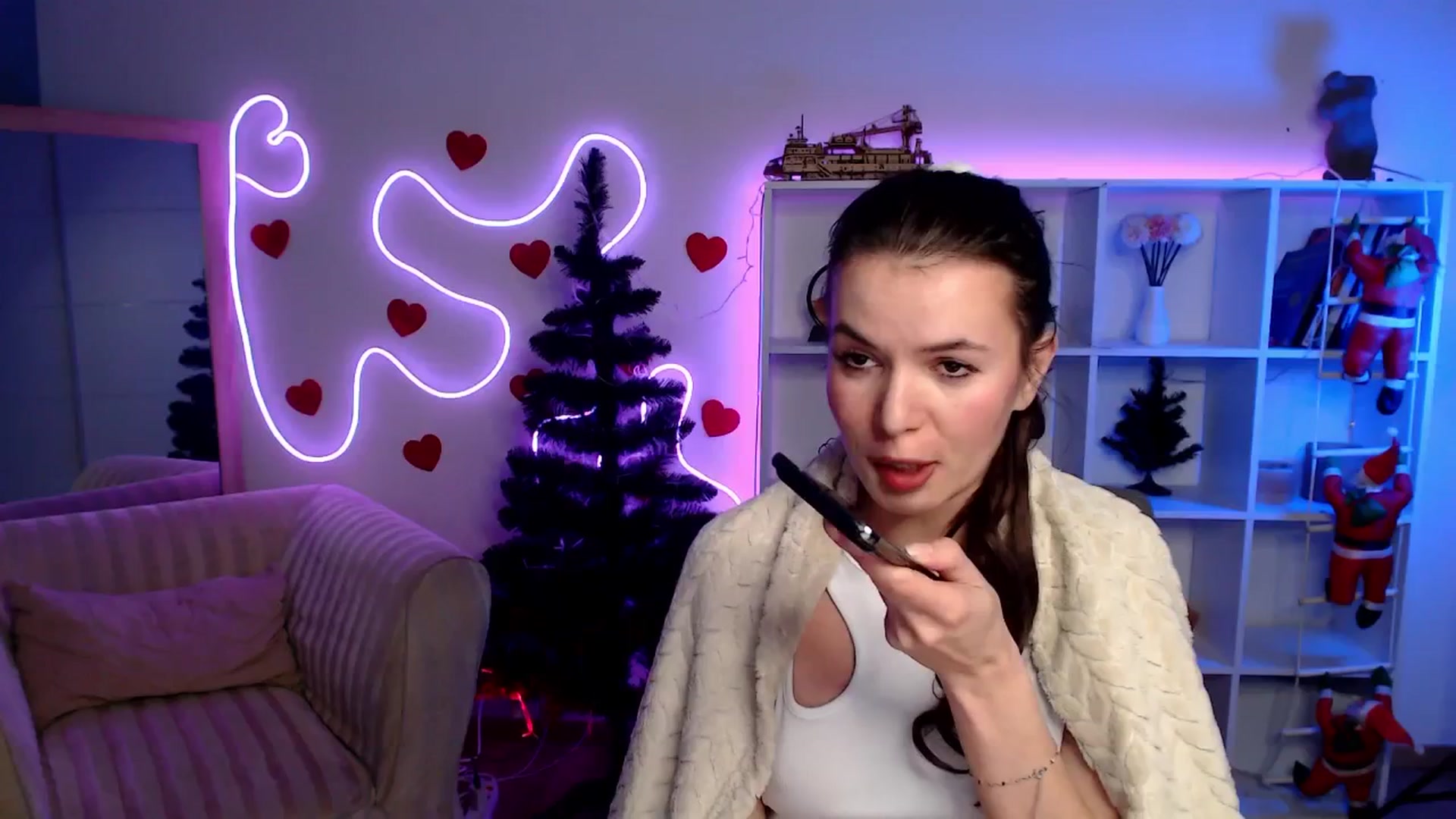 Gallery image thumbnail from Diana_Wow's myfreecams stream on, 01/17/2026, 10:52 image 20 of 20