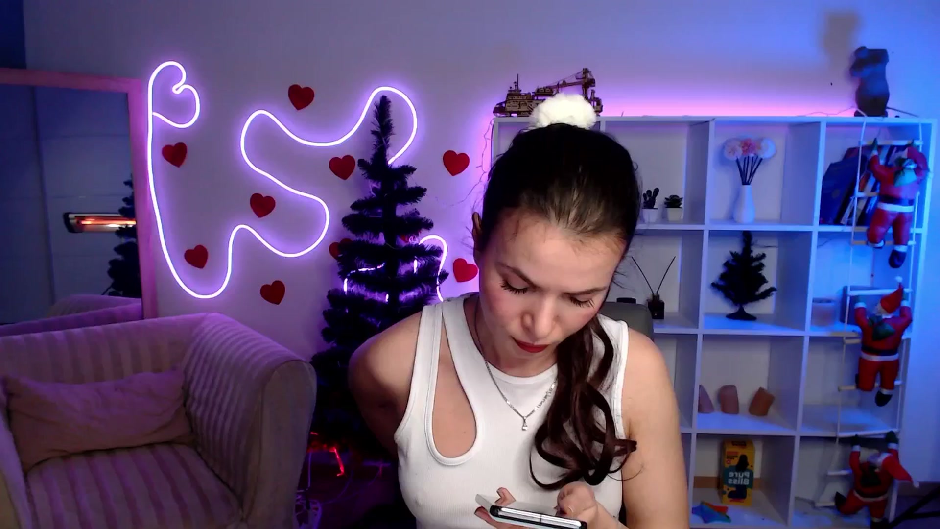 Gallery image thumbnail from Diana_Wow's myfreecams stream on, 01/17/2026, 10:52 image 15 of 20