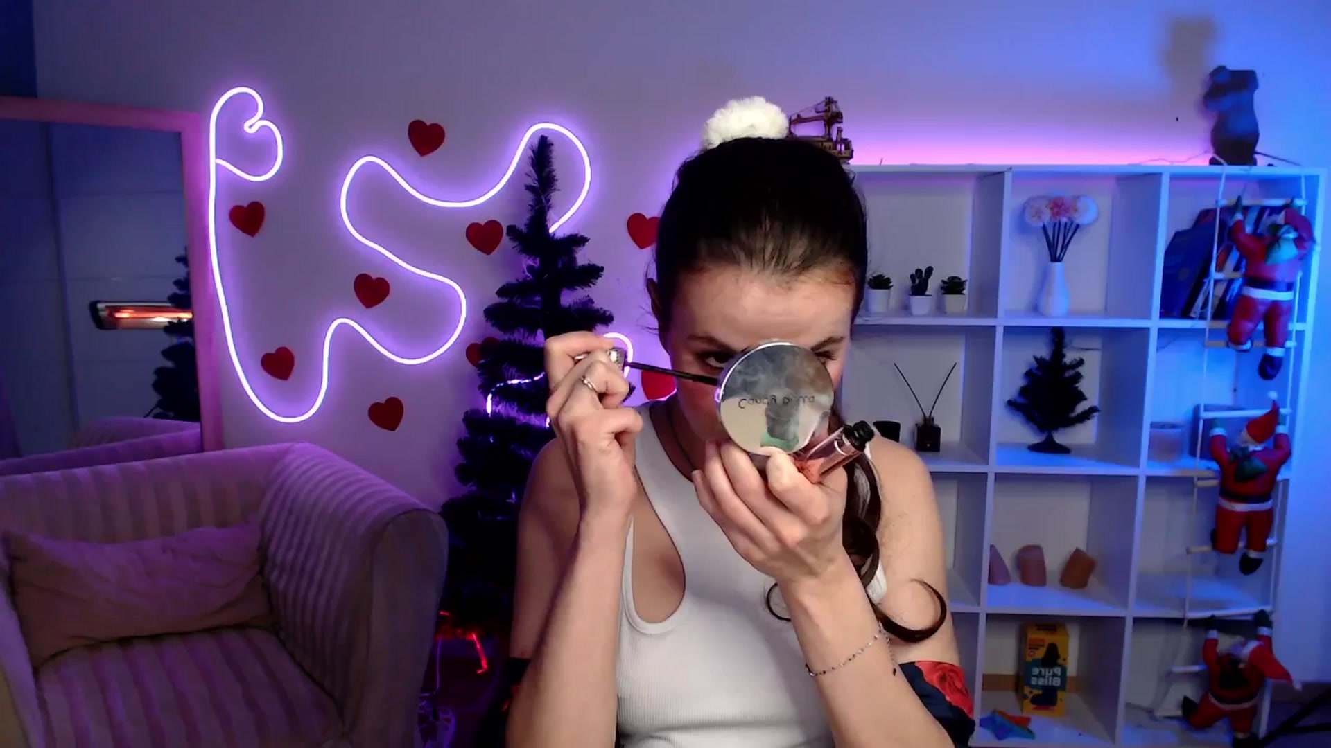 Gallery image thumbnail from Diana_Wow's myfreecams stream on, 01/17/2026, 10:52 image 10 of 20