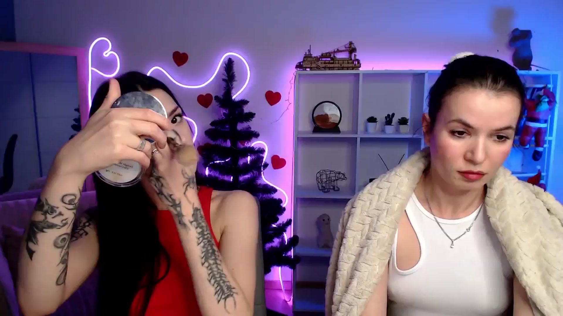 Gallery image thumbnail from Diana_Wow's myfreecams stream on, 01/17/2026, 11:50 image 18 of 20