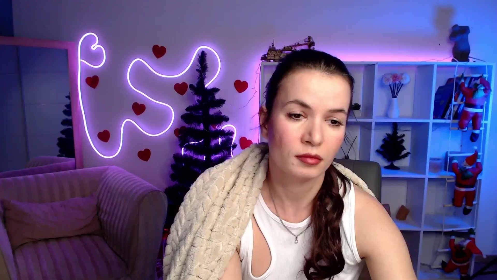 Gallery image thumbnail from Diana_Wow's myfreecams stream on, 01/17/2026, 11:50 image 9 of 20