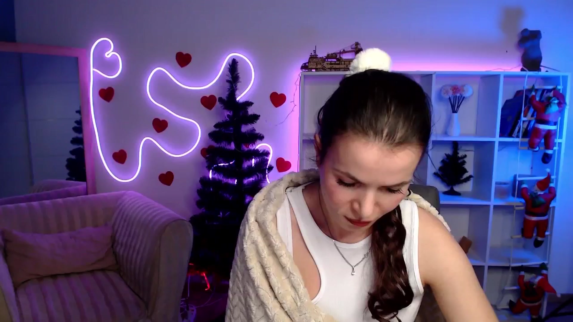 Gallery image thumbnail from Diana_Wow's myfreecams stream on, 01/17/2026, 11:50 image 10 of 20