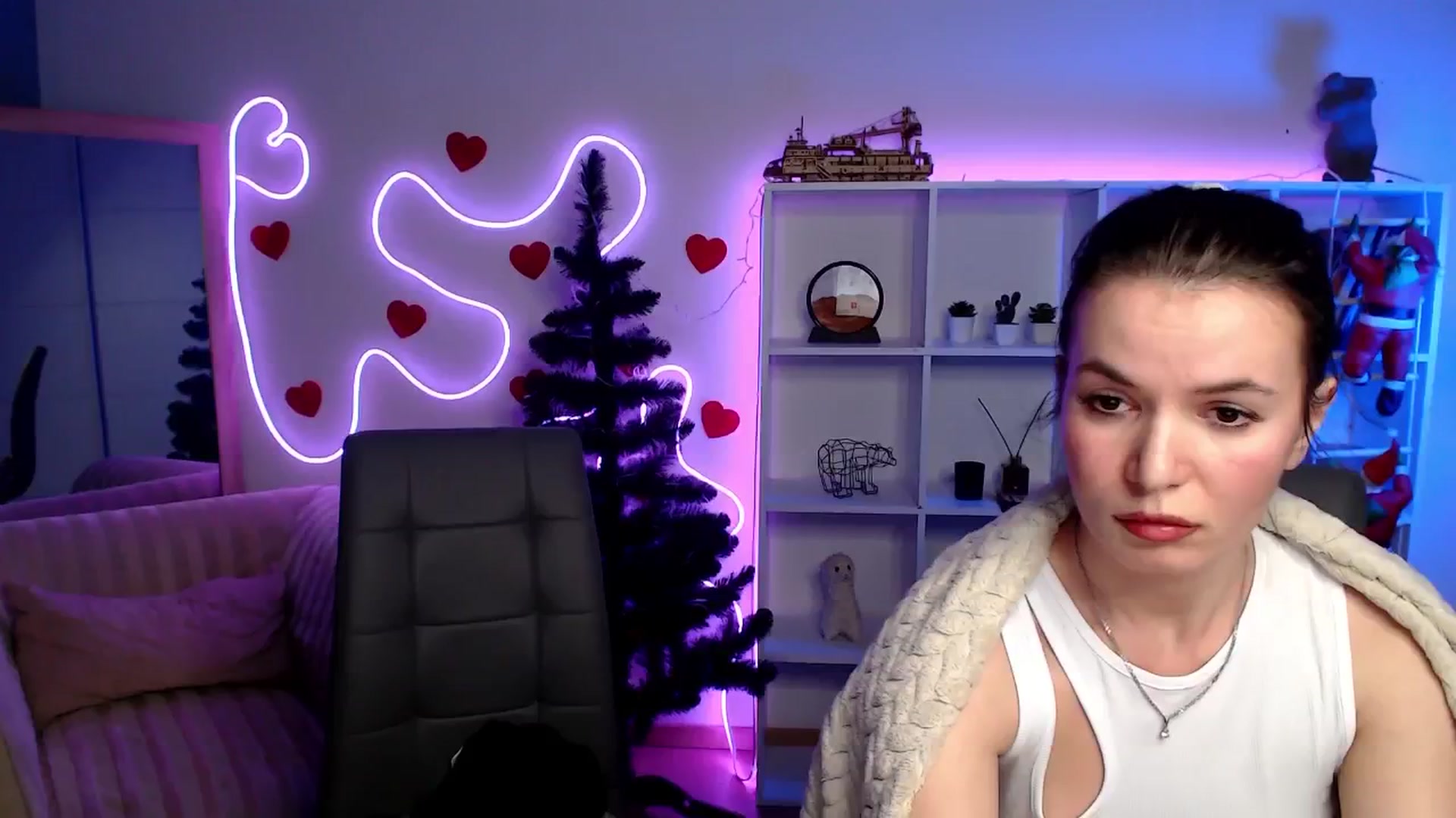 Gallery image thumbnail from Diana_Wow's myfreecams stream on, 01/17/2026, 11:50 image 20 of 20