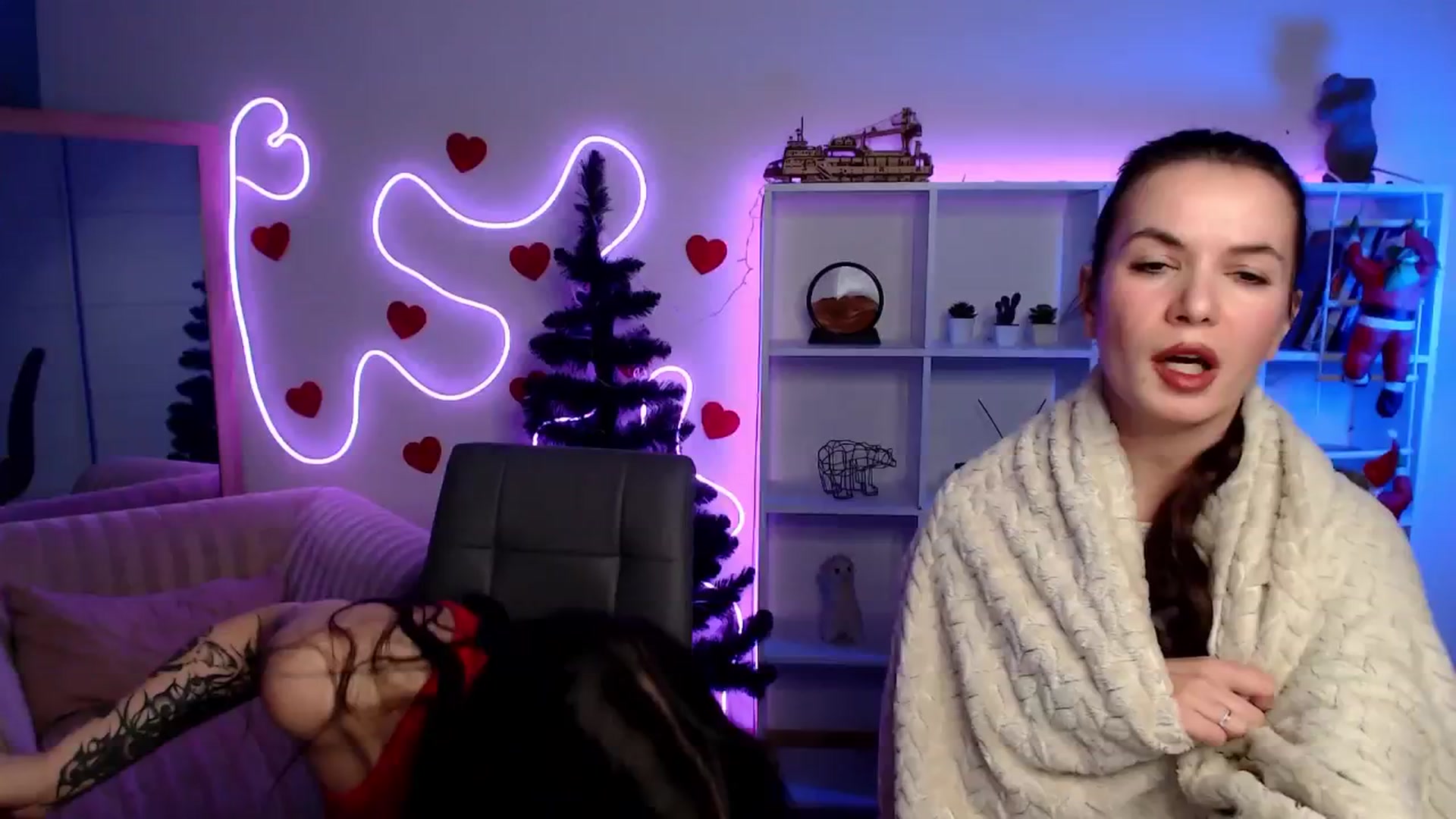 Gallery image thumbnail from Diana_Wow's myfreecams stream on, 01/17/2026, 11:50 image 16 of 20