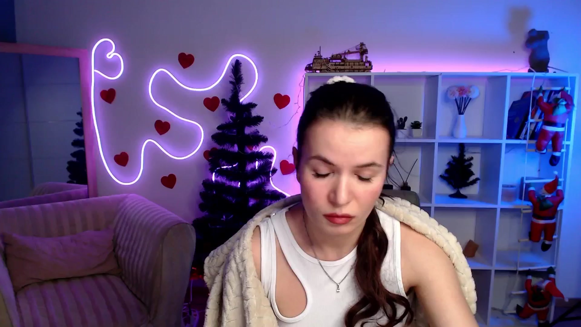 Gallery image thumbnail from Diana_Wow's myfreecams stream on, 01/17/2026, 11:50 image 3 of 20