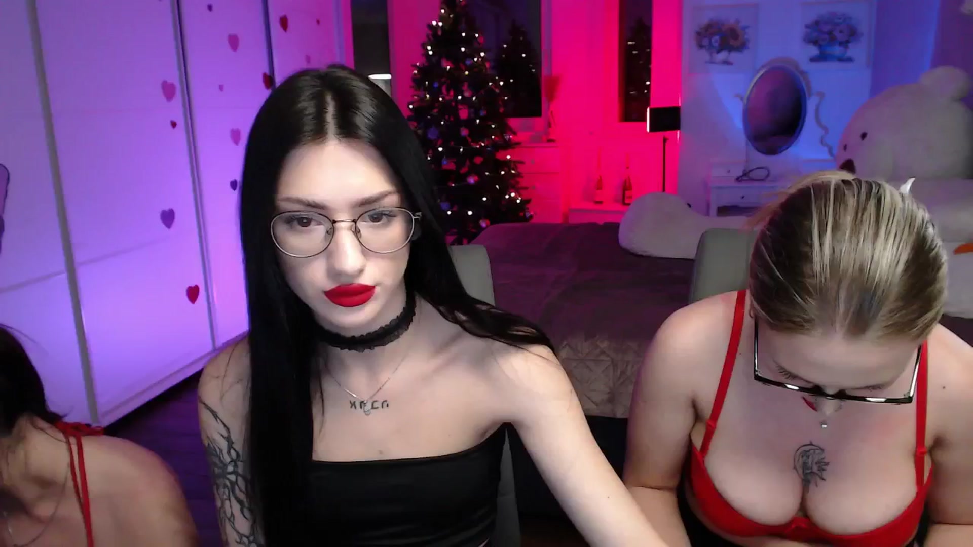 Gallery image thumbnail from Diana_Wow's myfreecams stream on, 01/18/2026, 13:50 image 17 of 20