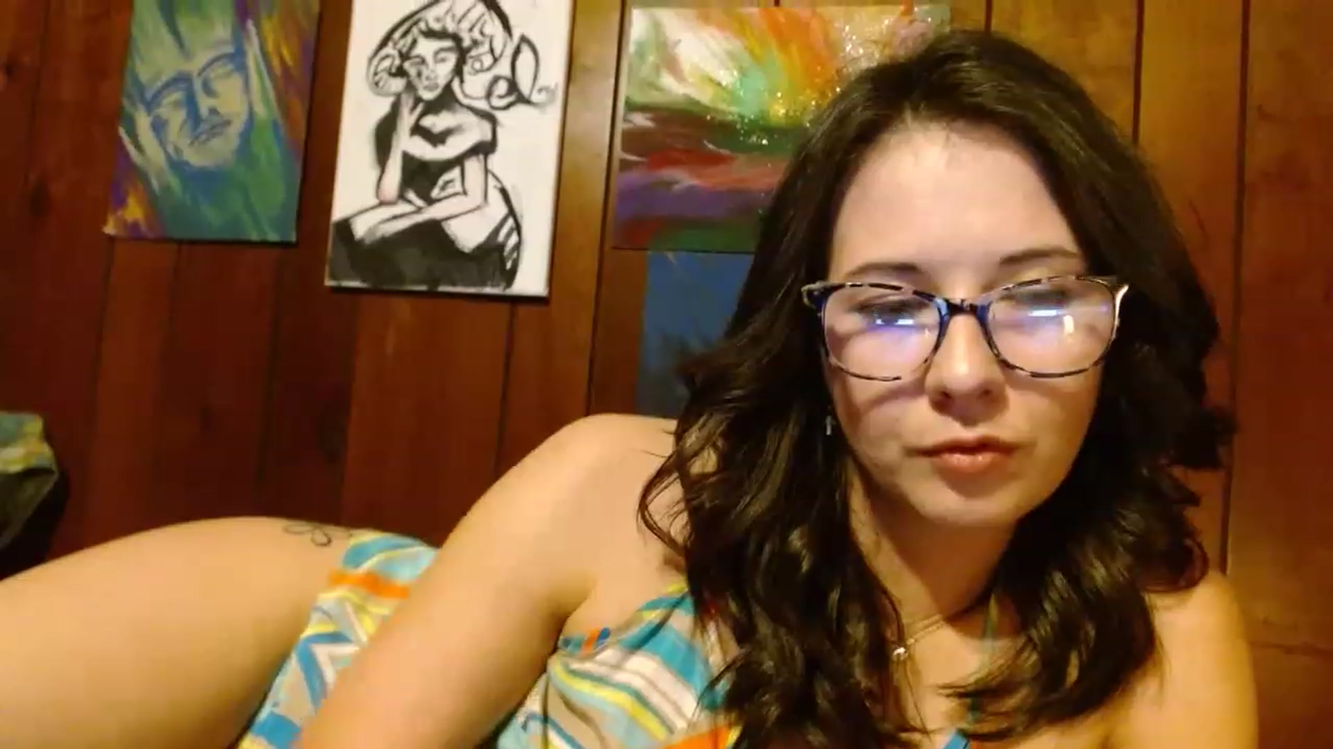 Gallery image thumbnail from Diane_kick's myfreecams stream on, 04/12/2023, 02:44 image 6 of 20