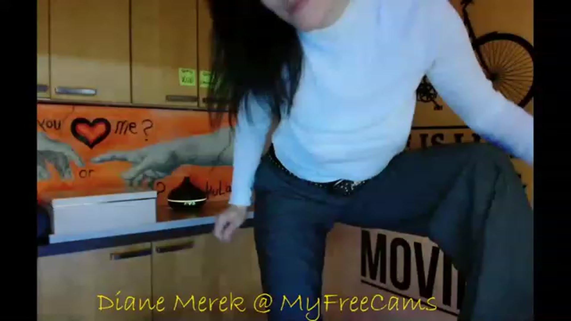 Gallery image thumbnail from DianneMerek's myfreecams stream on, 11/17/2022, 11:08 image 2 of 20