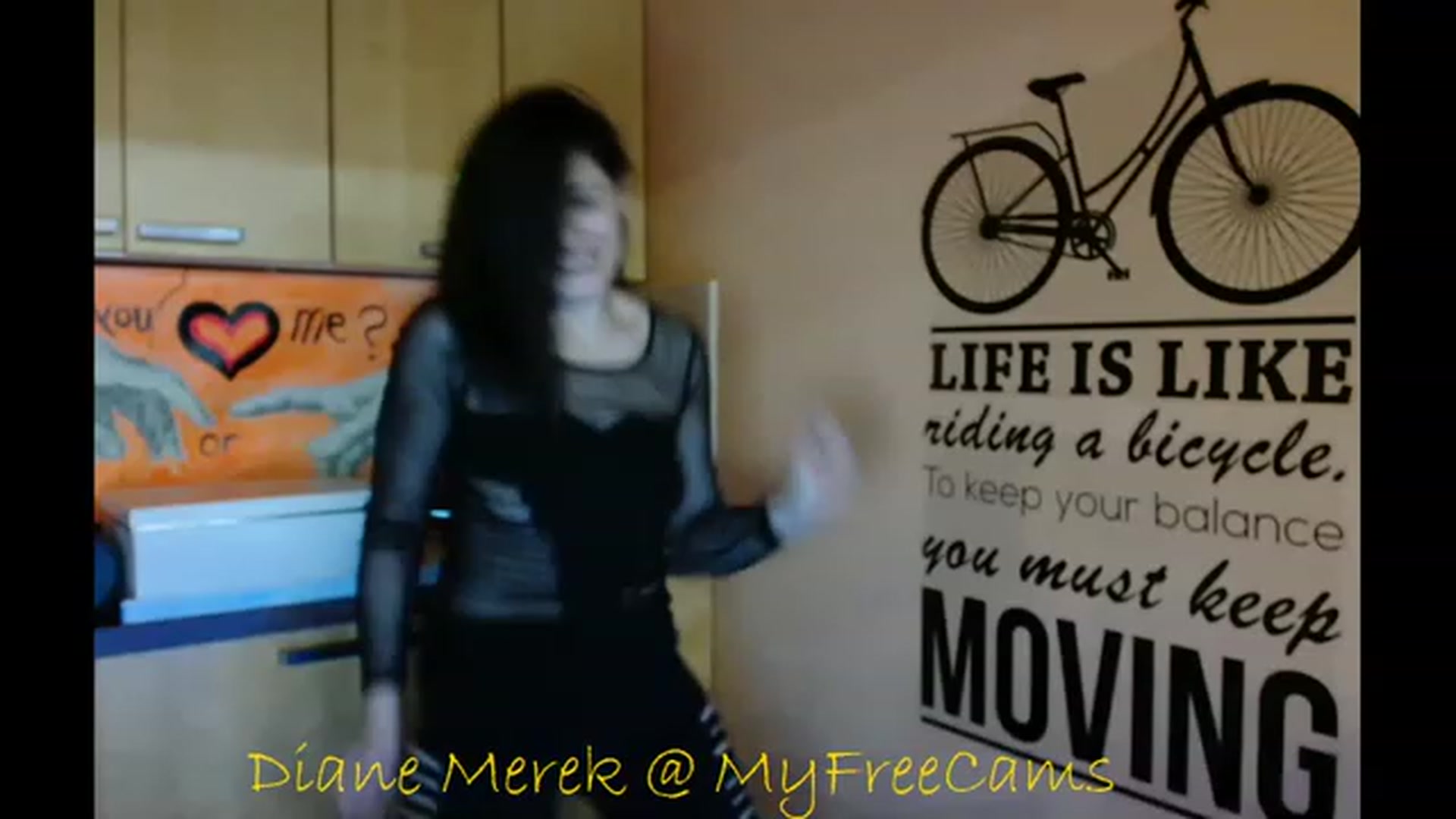 Gallery image thumbnail from DianneMerek's myfreecams stream on, 11/17/2022, 11:54 image 16 of 20