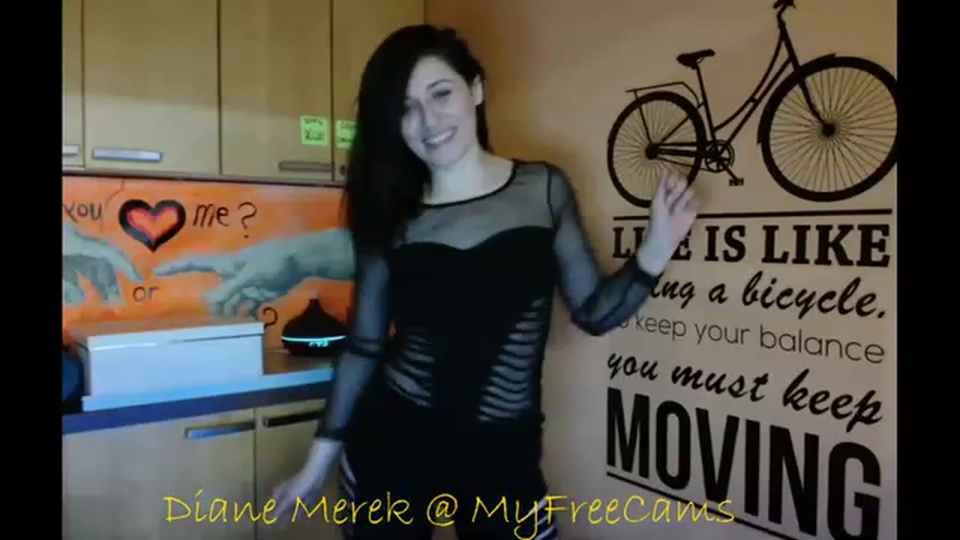 Gallery image thumbnail from DianneMerek's myfreecams stream on, 11/17/2022, 11:54 image 4 of 20