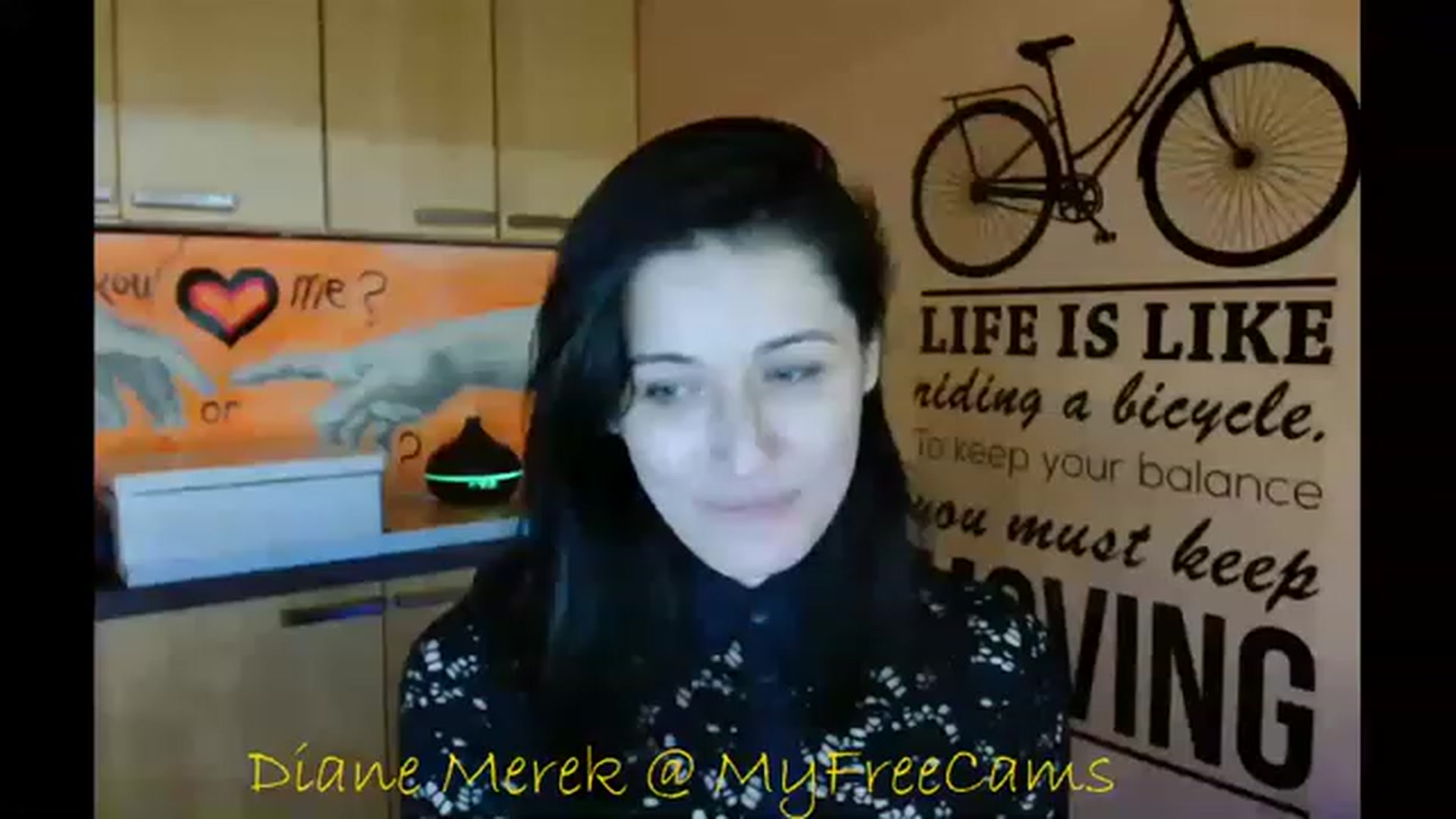 Gallery image thumbnail from DianneMerek's myfreecams stream on, 11/18/2022, 11:20 image 5 of 20