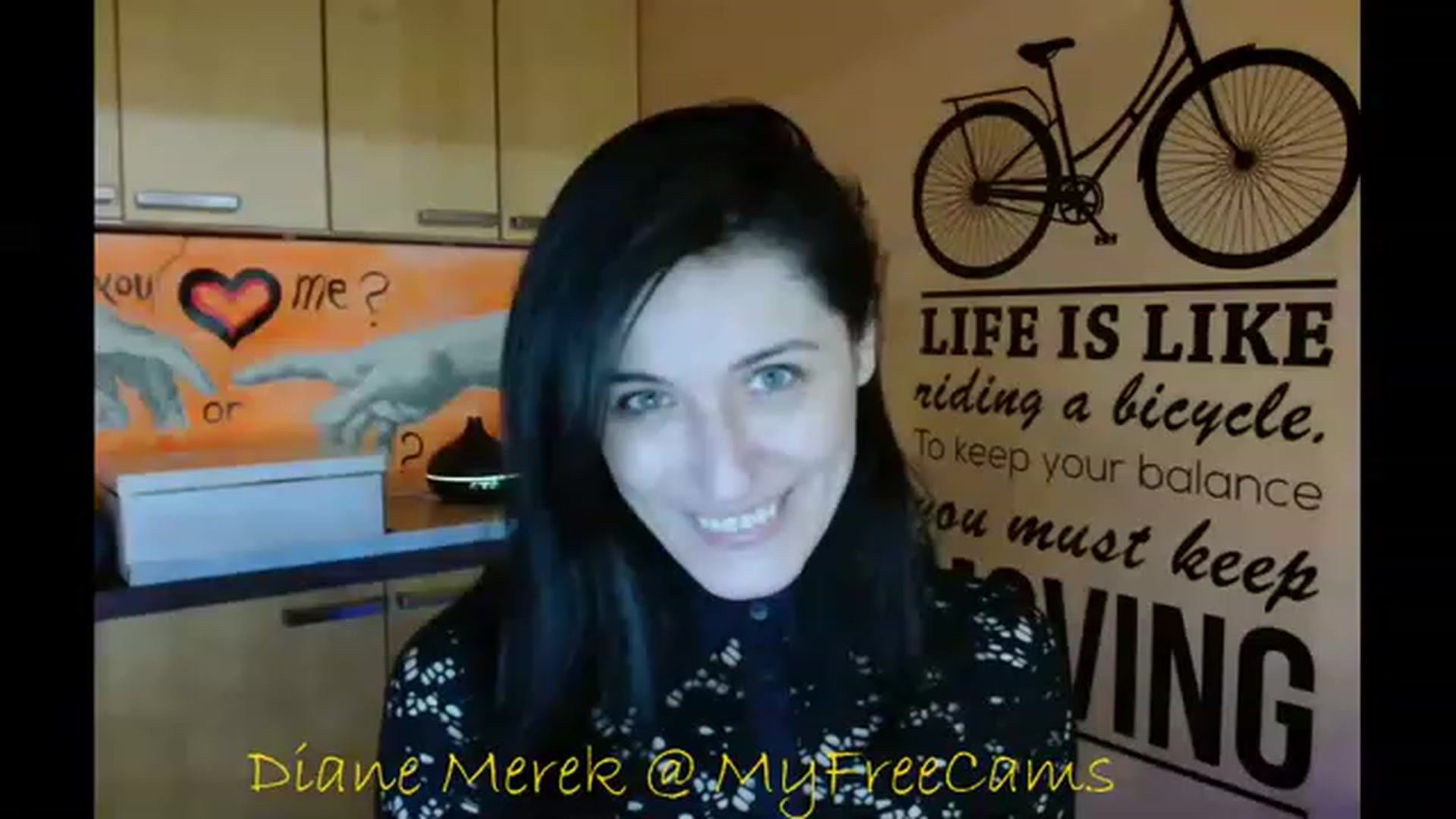 Gallery image thumbnail from DianneMerek's myfreecams stream on, 11/18/2022, 11:20 image 6 of 20