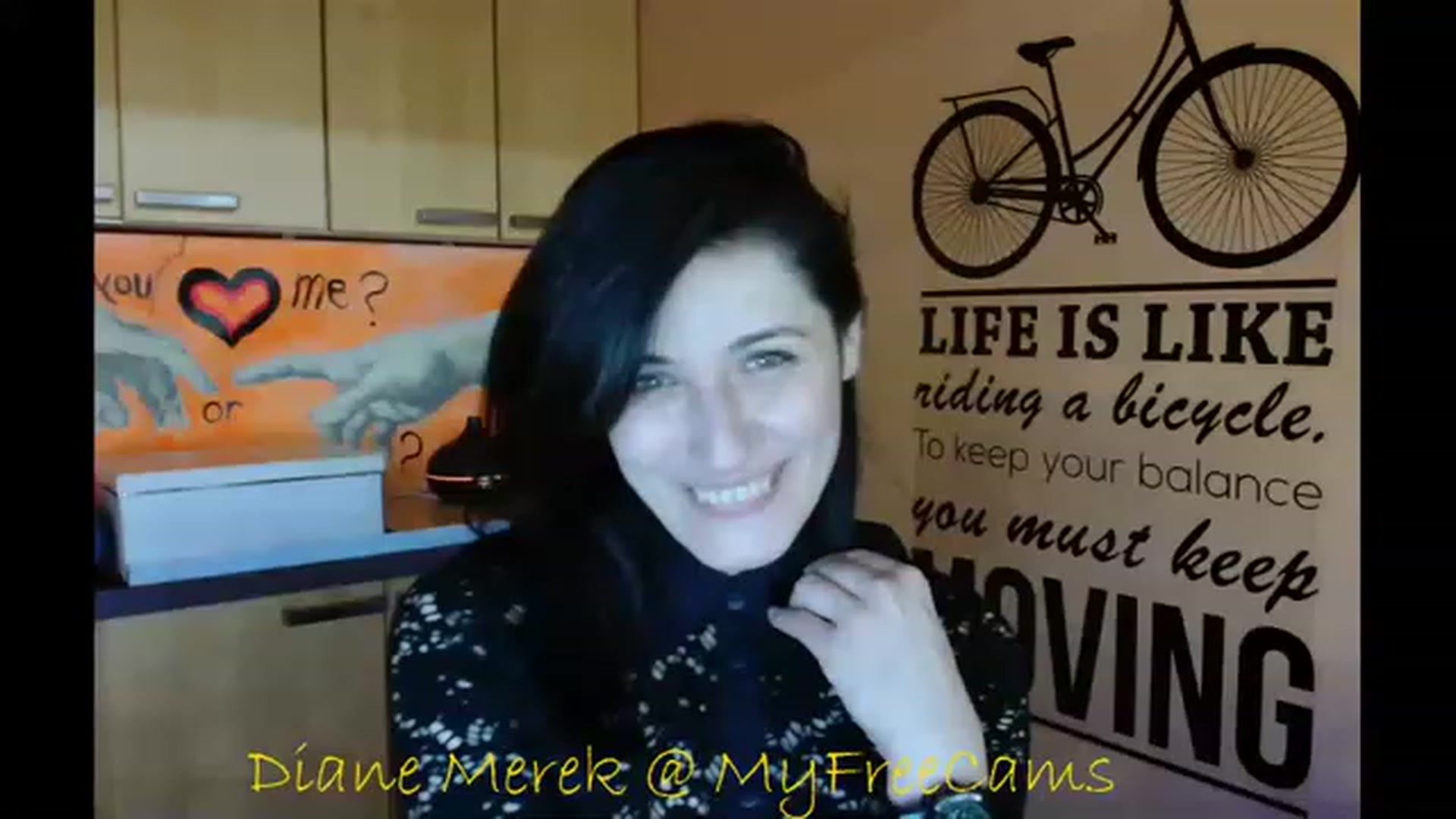 Gallery image thumbnail from DianneMerek's myfreecams stream on, 11/18/2022, 11:20 image 8 of 20