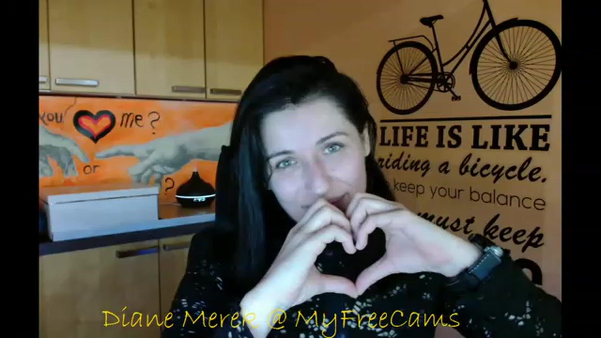 Gallery image thumbnail from DianneMerek's myfreecams stream on, 11/18/2022, 11:20 image 20 of 20