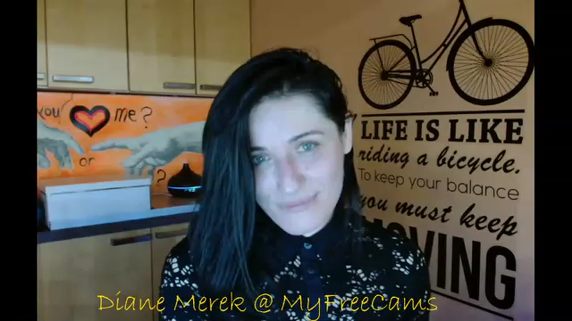 Gallery image thumbnail from DianneMerek's myfreecams stream on, 11/18/2022, 11:20 image 18 of 20