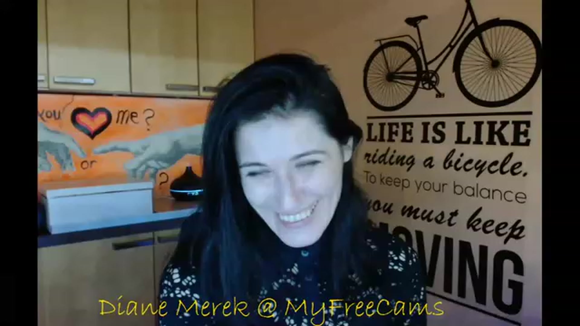 Gallery image thumbnail from DianneMerek's myfreecams stream on, 11/18/2022, 12:42 image 3 of 20