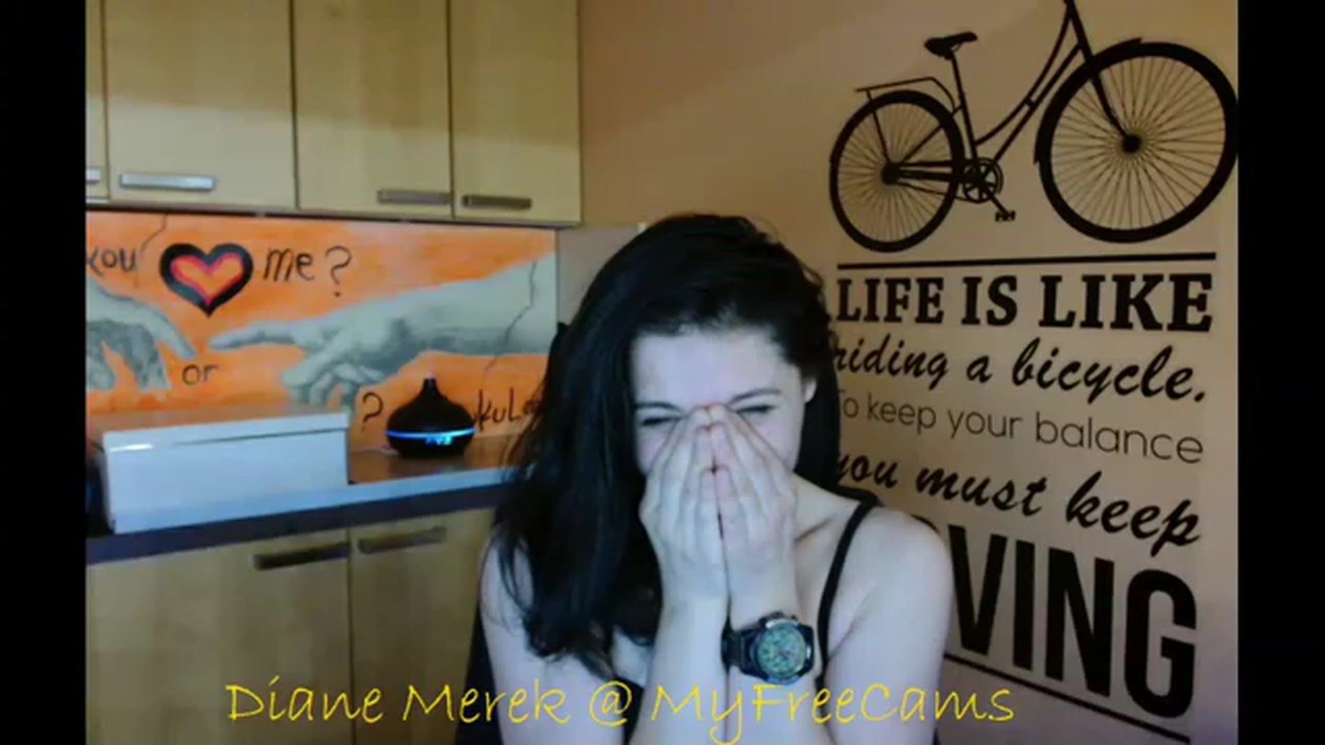 Gallery image thumbnail from DianneMerek's myfreecams stream on, 11/18/2022, 12:42 image 17 of 20