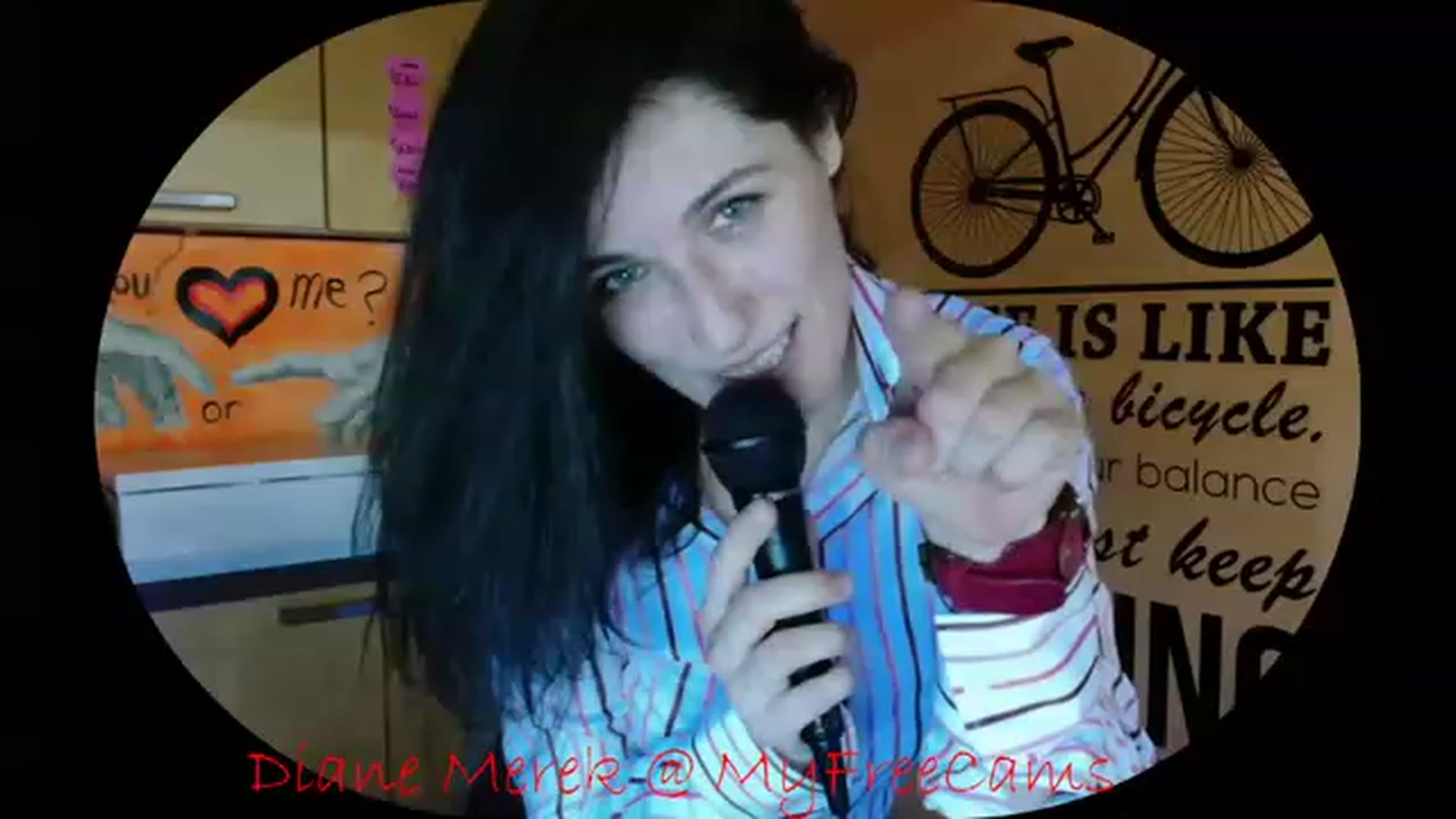 Gallery image thumbnail from DianneMerek's myfreecams stream on, 11/19/2022, 08:26 image 16 of 20