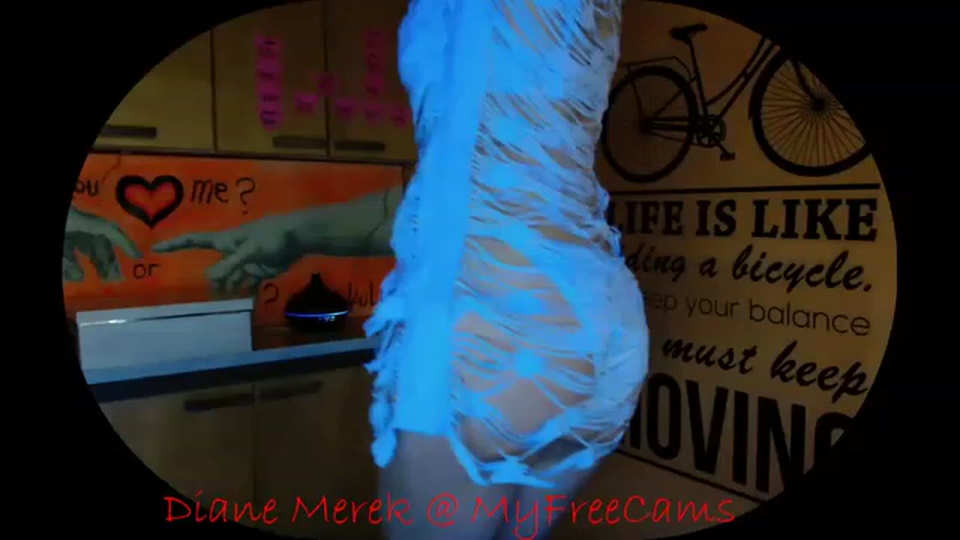 Gallery image thumbnail from DianneMerek's myfreecams stream on, 11/19/2022, 11:40 image 4 of 20