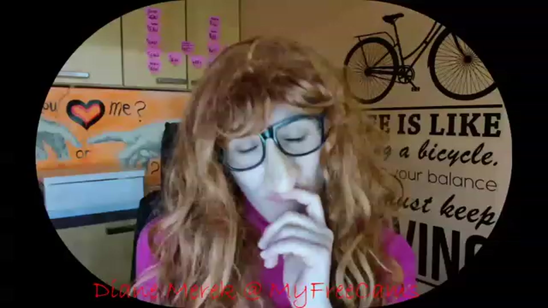 Gallery image thumbnail from DianneMerek's myfreecams stream on, 11/19/2022, 11:40 image 14 of 20