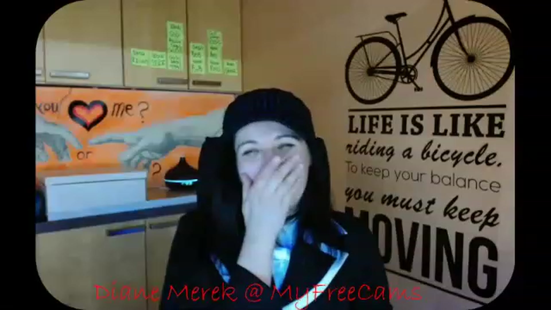 Gallery image thumbnail from DianneMerek's myfreecams stream on, 11/21/2022, 05:09 image 15 of 20