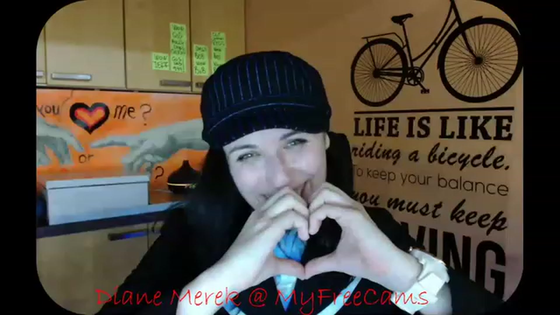 Gallery image thumbnail from DianneMerek's myfreecams stream on, 11/21/2022, 05:09 image 14 of 20