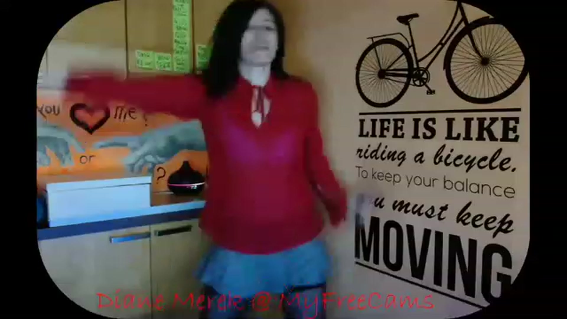 Gallery image thumbnail from DianneMerek's myfreecams stream on, 11/22/2022, 04:26 image 16 of 20