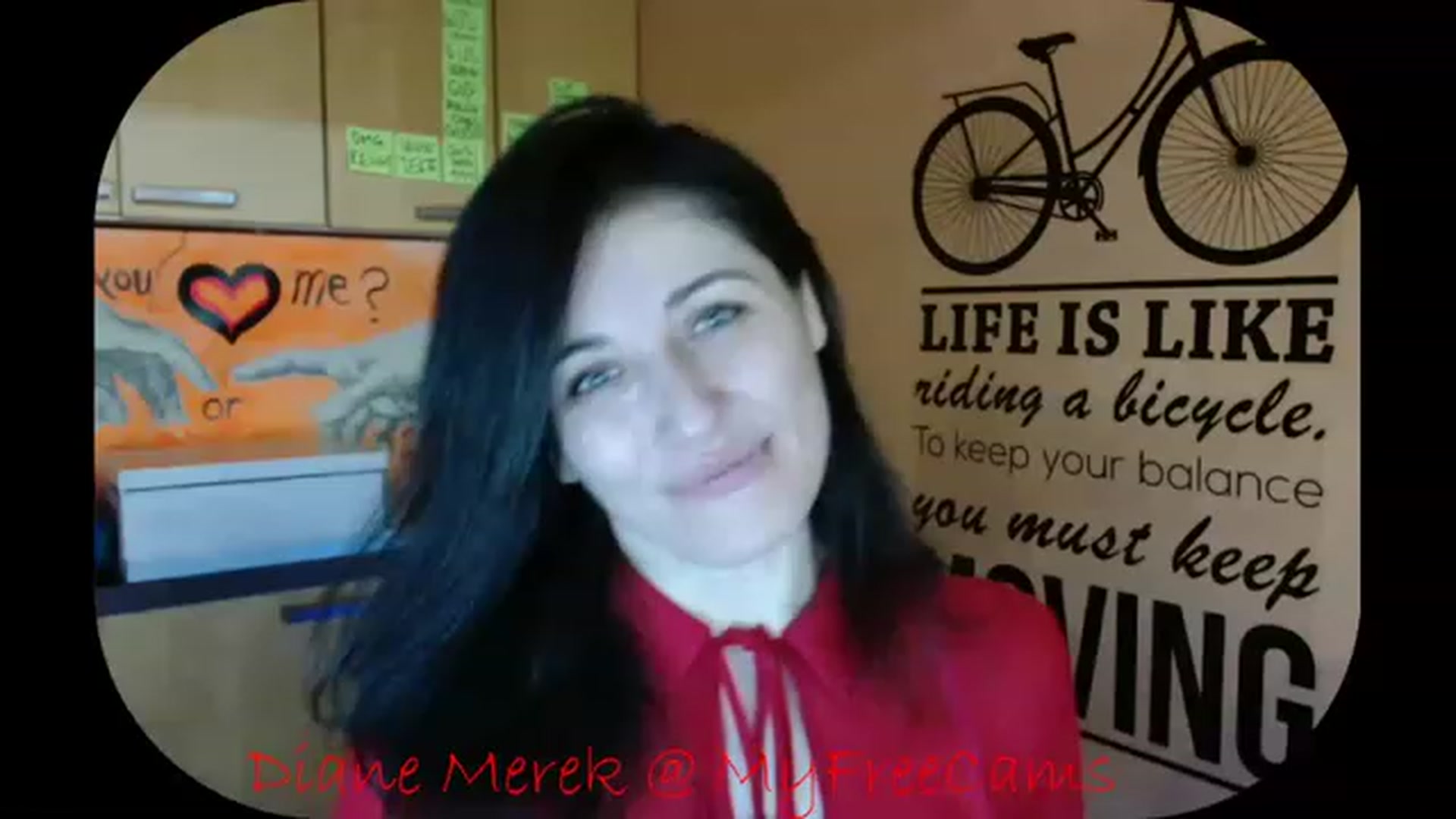 Gallery image thumbnail from DianneMerek's myfreecams stream on, 11/22/2022, 04:26 image 4 of 20