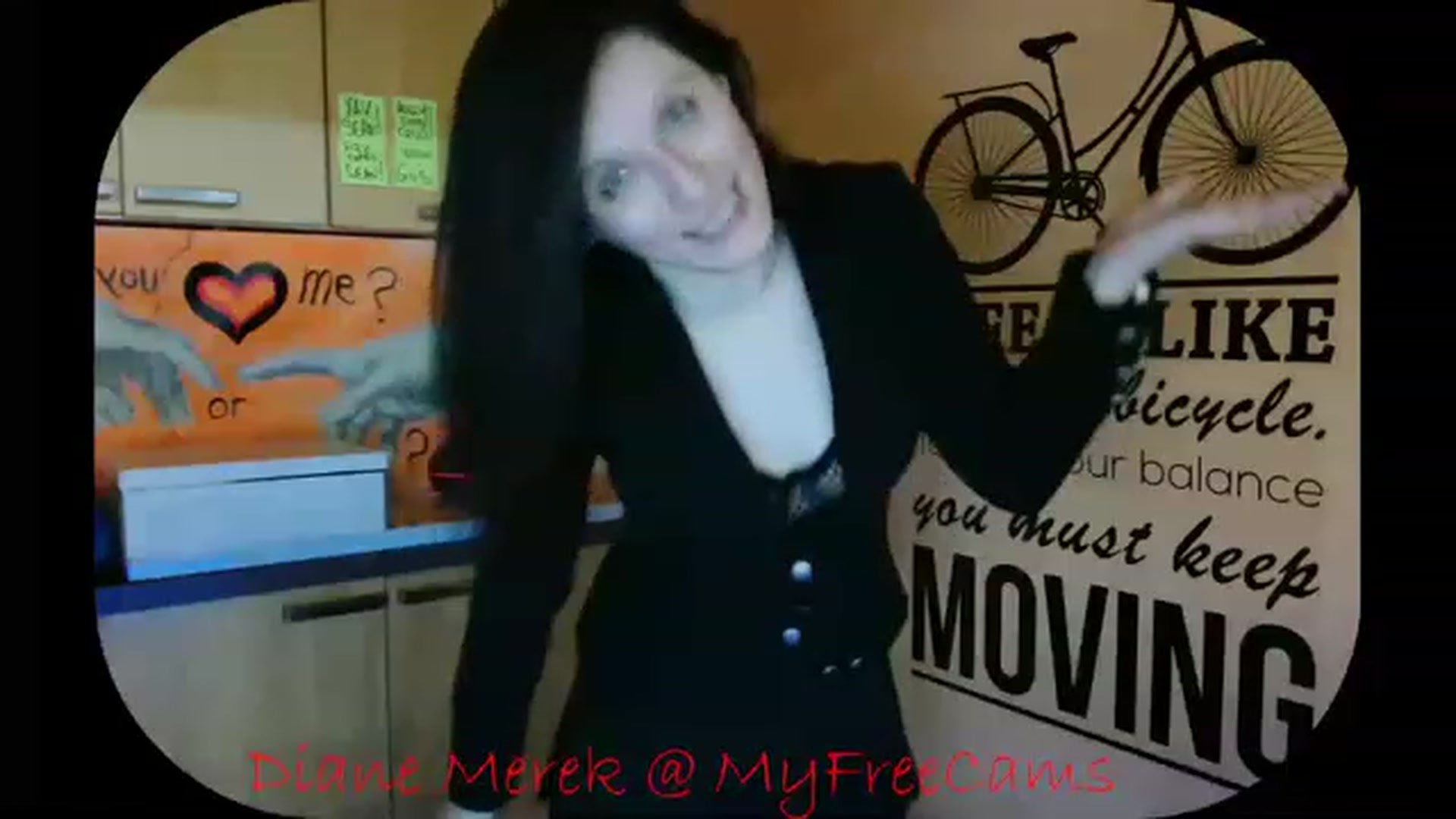 Gallery image thumbnail from DianneMerek's myfreecams stream on, 11/23/2022, 07:54 image 15 of 20