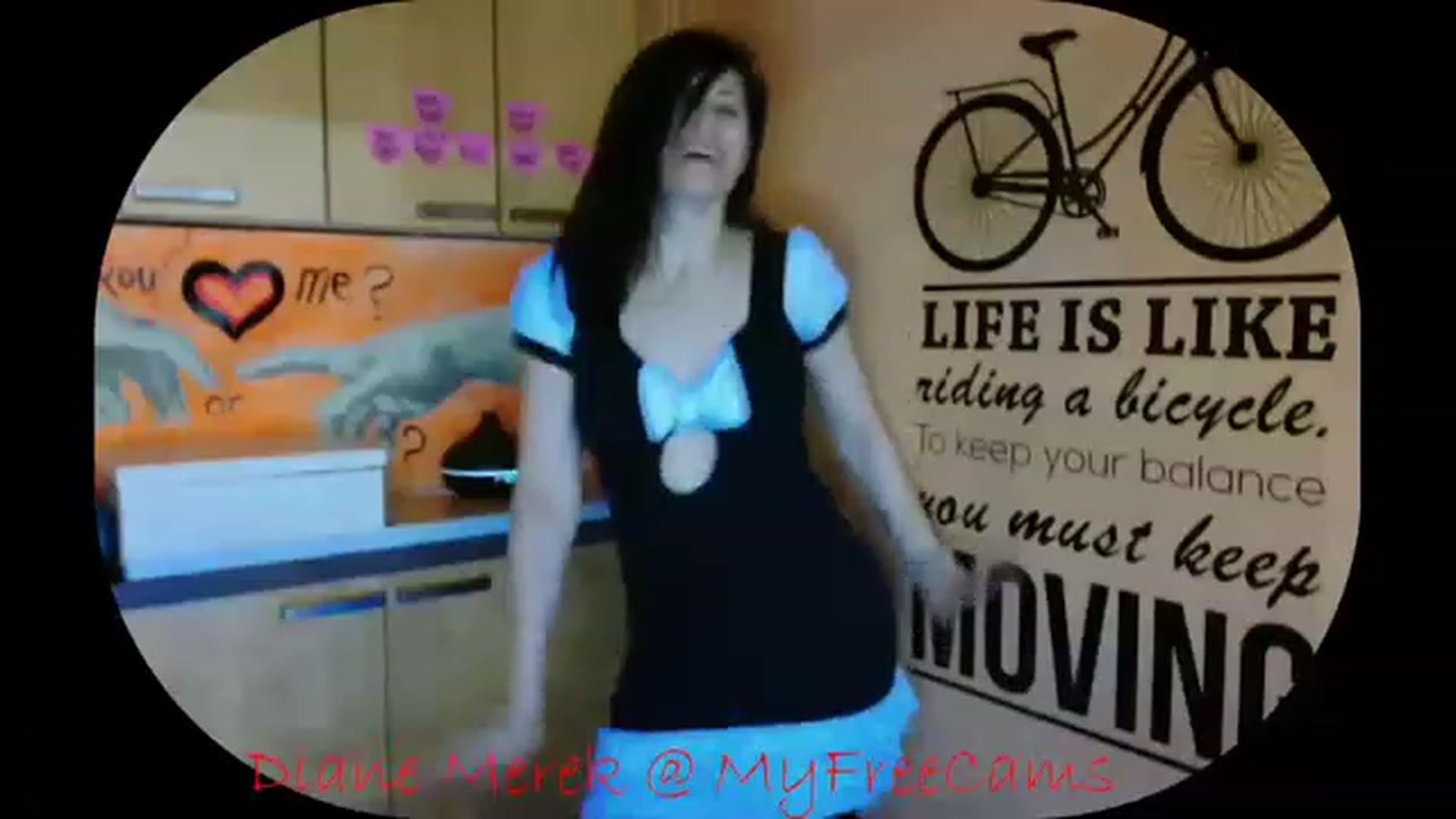 Gallery image thumbnail from DianneMerek's myfreecams stream on, 11/24/2022, 12:23 image 9 of 20