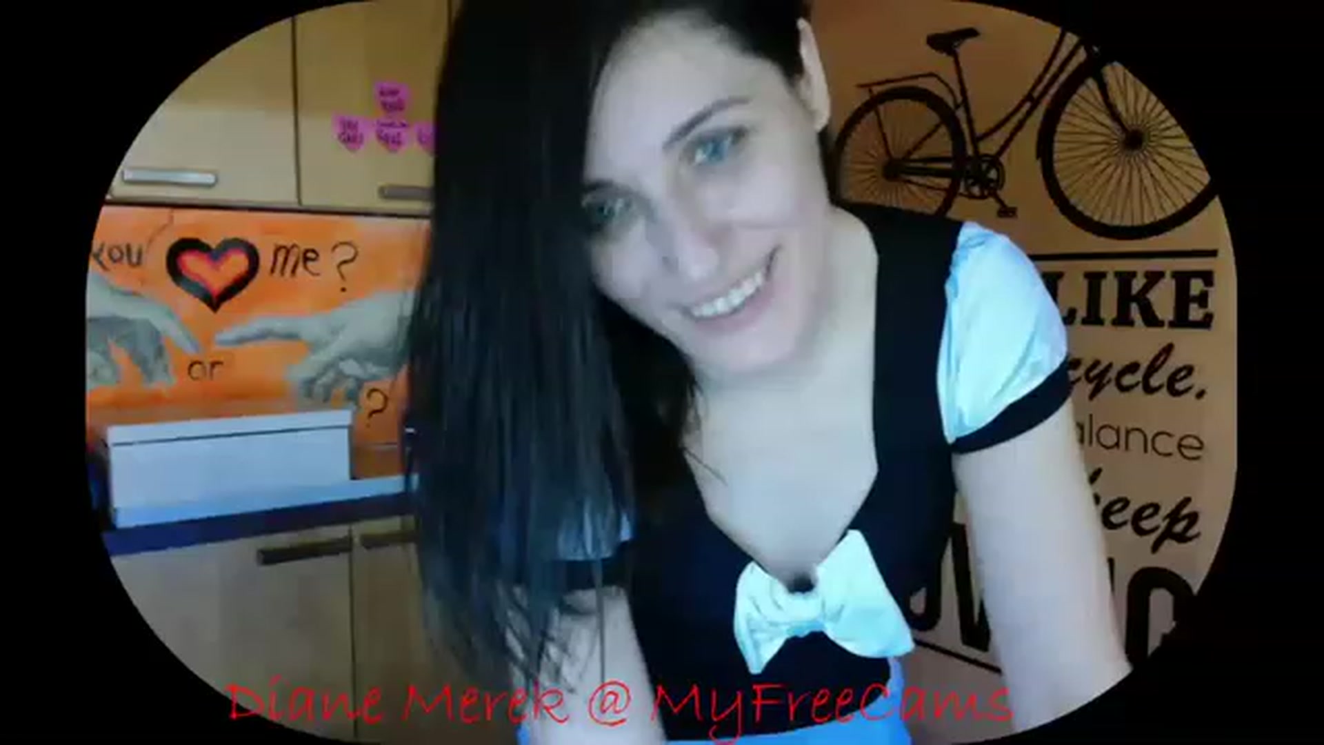 Gallery image thumbnail from DianneMerek's myfreecams stream on, 11/24/2022, 12:23 image 17 of 20