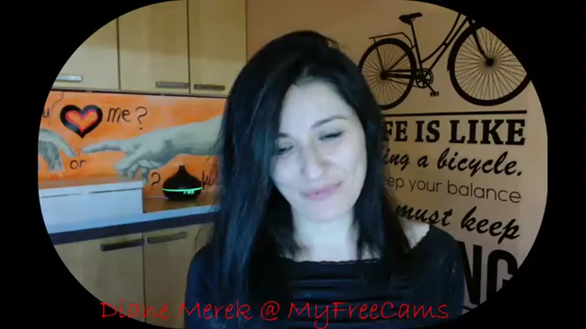 Gallery image thumbnail from DianneMerek's myfreecams stream on, 12/01/2022, 24:03 image 3 of 20