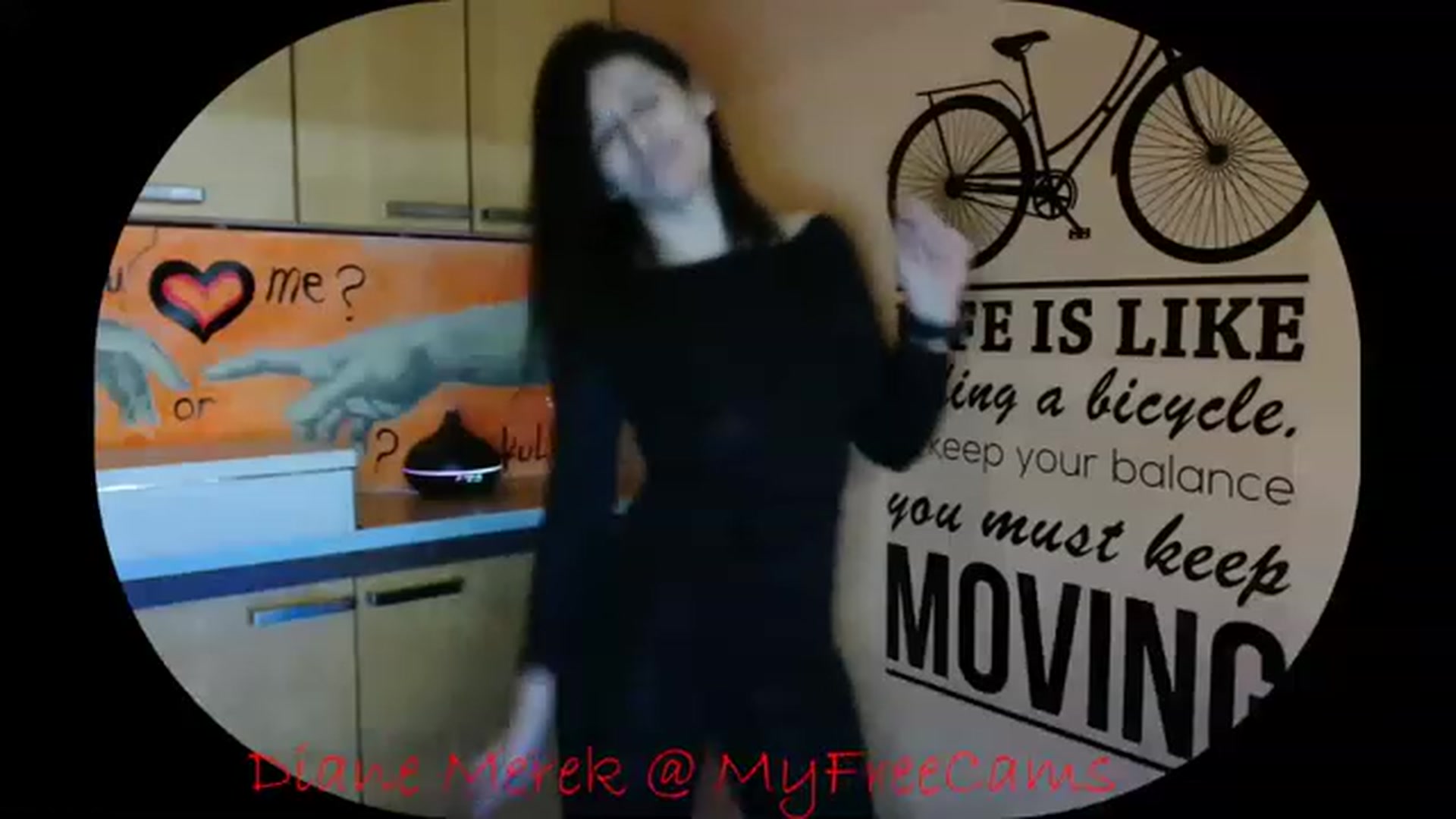 Gallery image thumbnail from DianneMerek's myfreecams stream on, 12/01/2022, 24:03 image 6 of 20