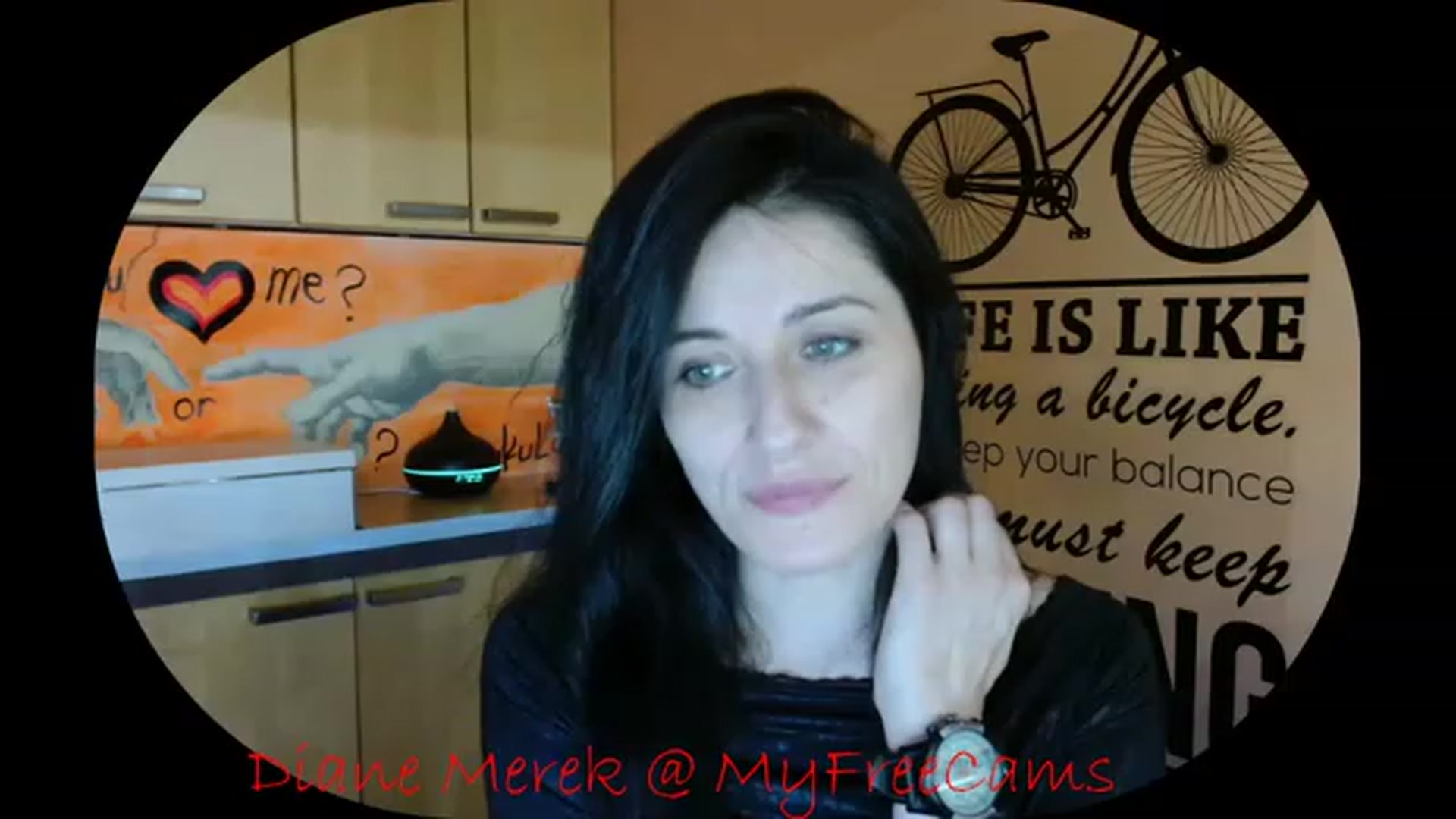 Gallery image thumbnail from DianneMerek's myfreecams stream on, 12/01/2022, 24:03 image 1 of 20