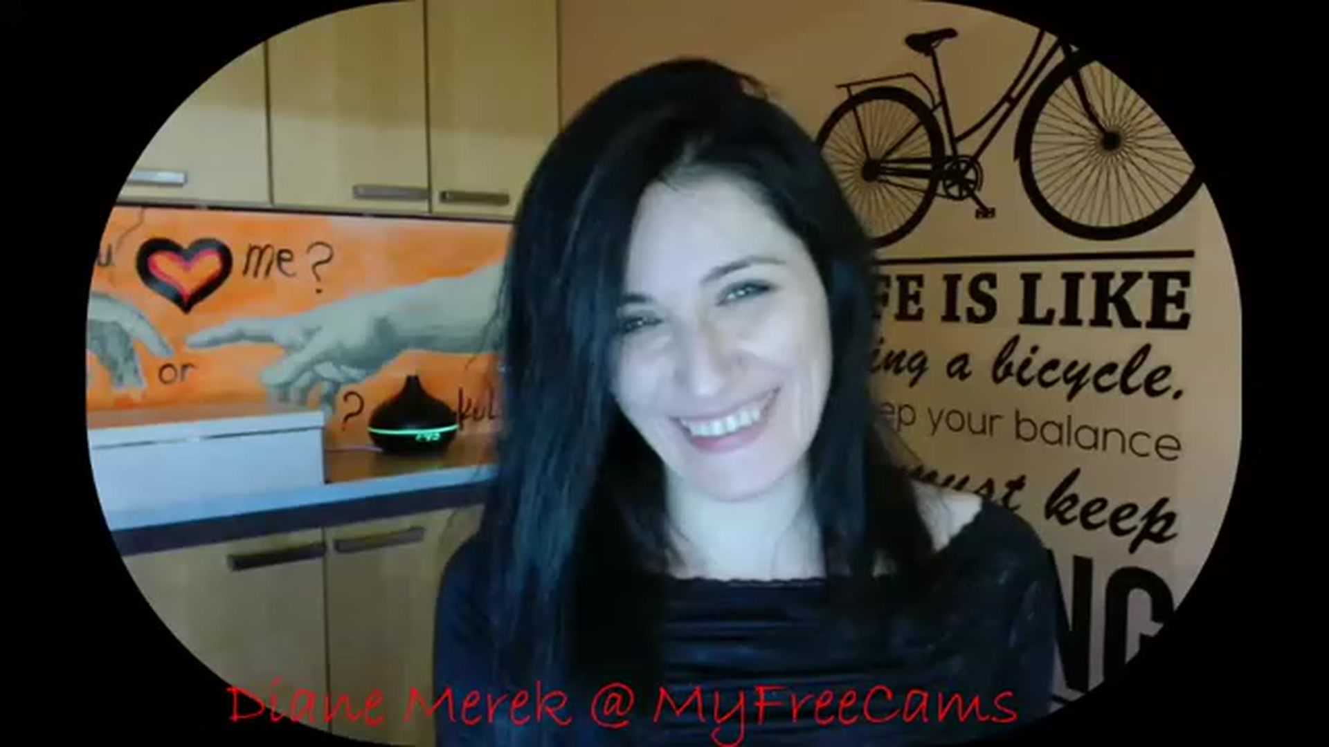 Gallery image thumbnail from DianneMerek's myfreecams stream on, 12/01/2022, 24:03 image 2 of 20