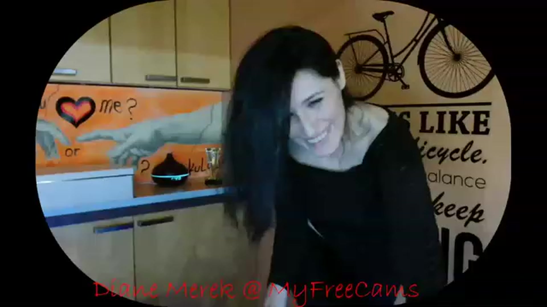 Gallery image thumbnail from DianneMerek's myfreecams stream on, 12/01/2022, 24:48 image 13 of 20