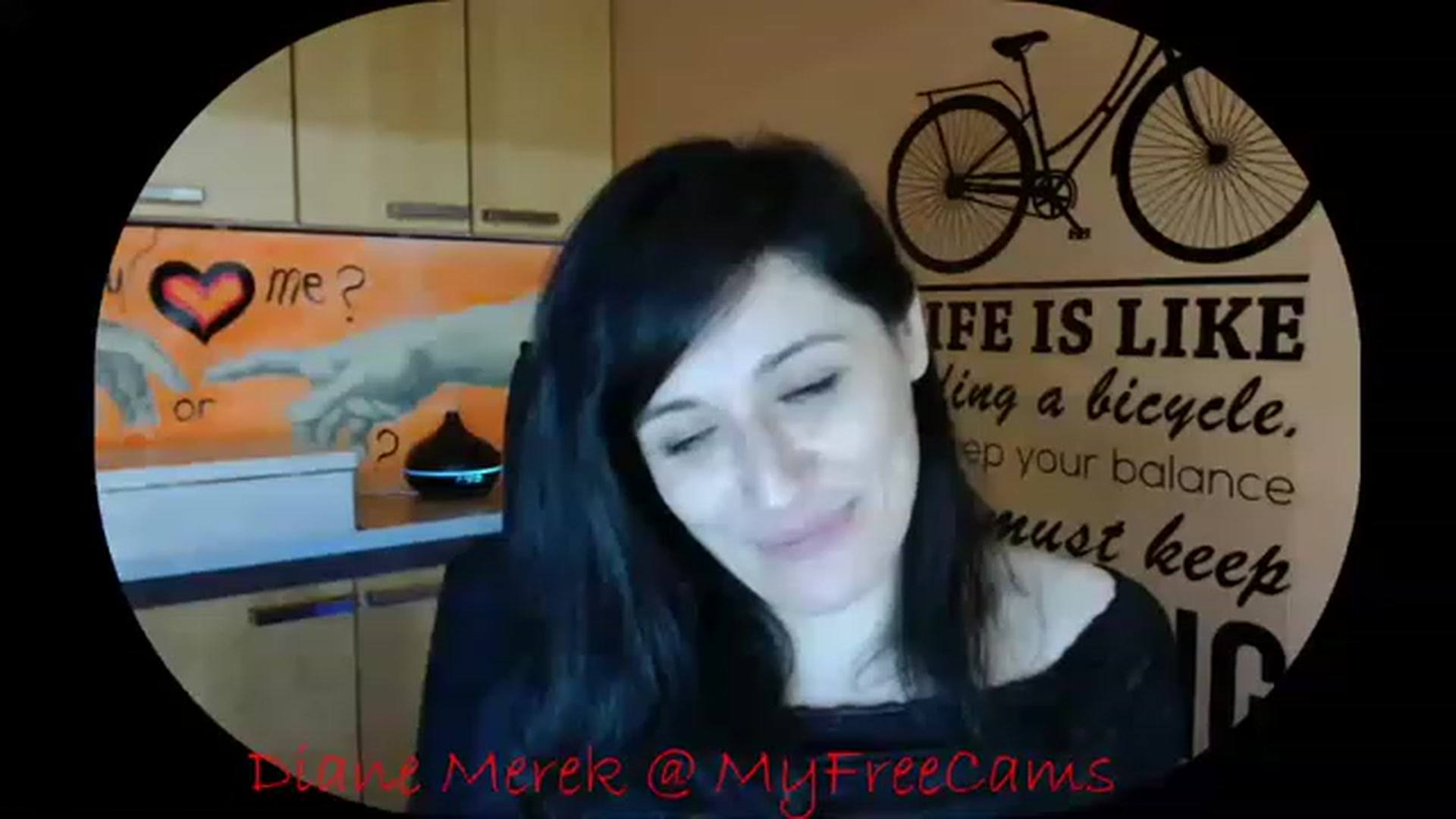 Gallery image thumbnail from DianneMerek's myfreecams stream on, 12/01/2022, 03:00 image 11 of 20