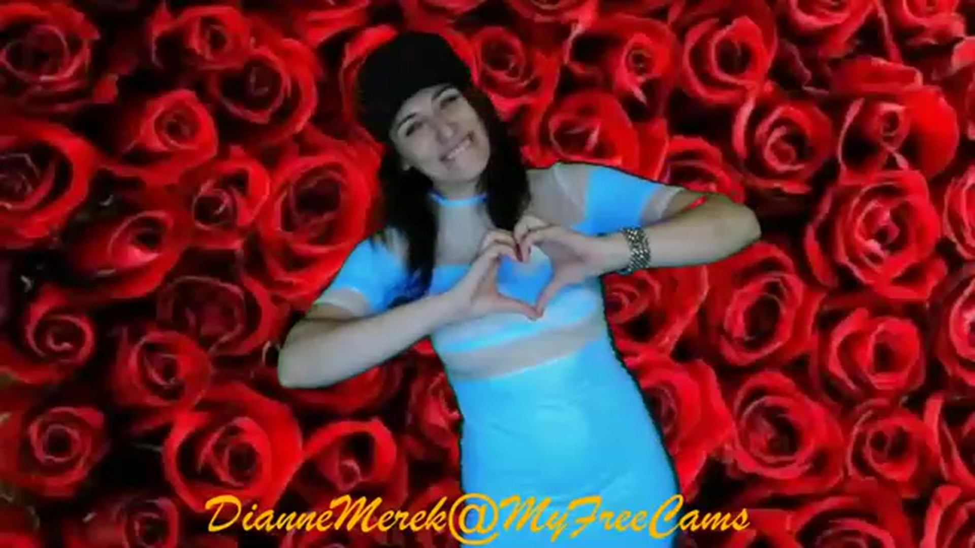 Gallery image thumbnail from DianneMerek's myfreecams stream on, 12/09/2022, 11:16 image 8 of 20
