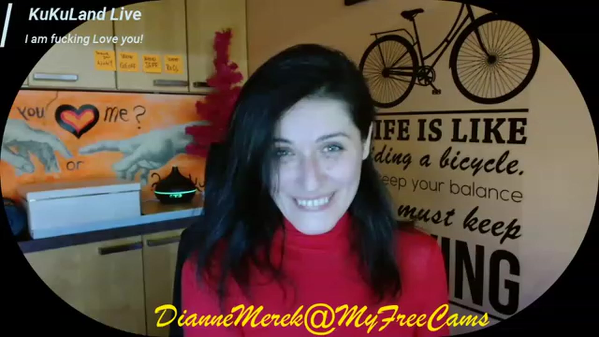 Gallery image thumbnail from DianneMerek's myfreecams stream on, 12/12/2022, 08:44 image 18 of 20